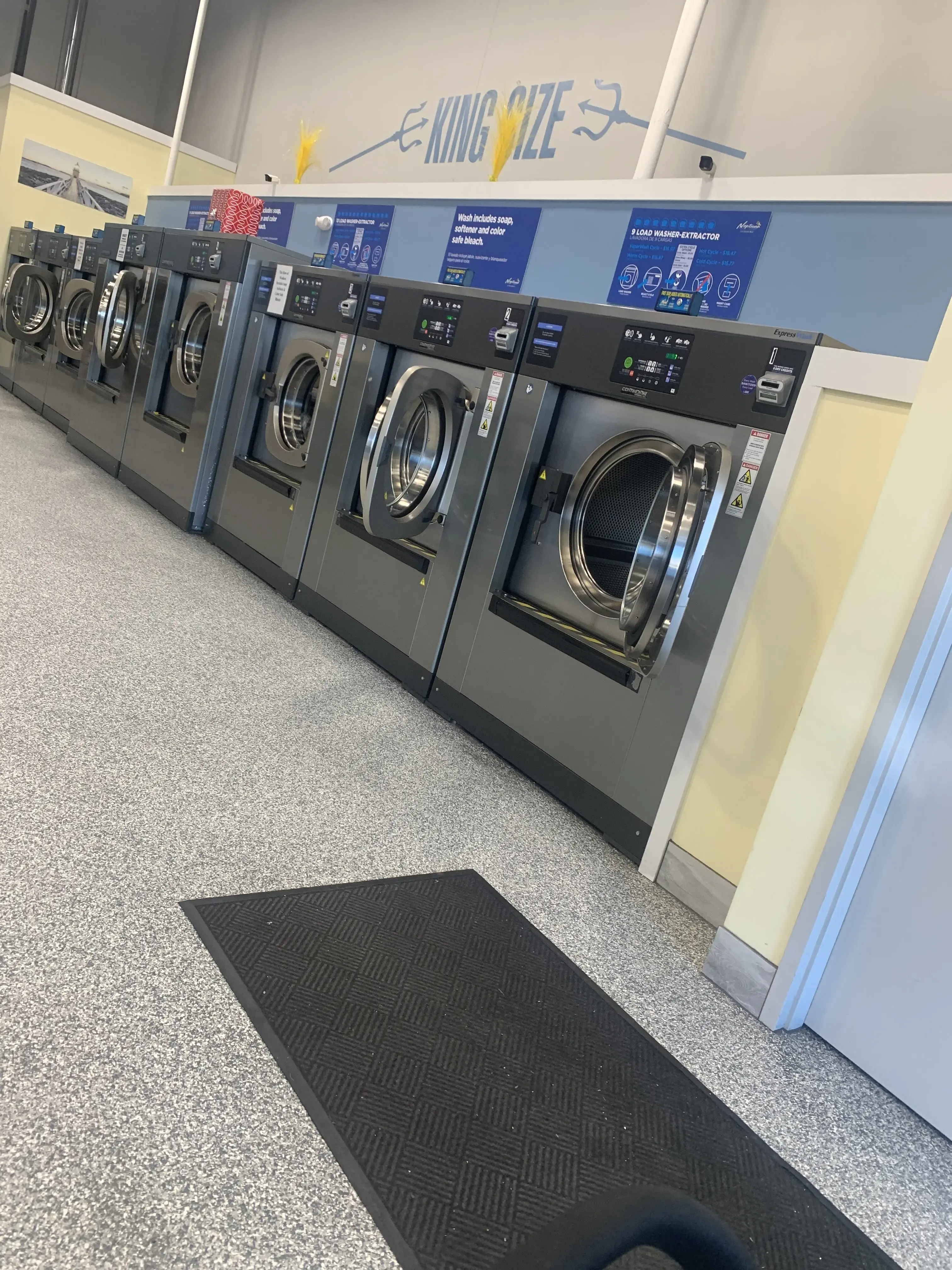 Neptune Laundromat - Image 19
