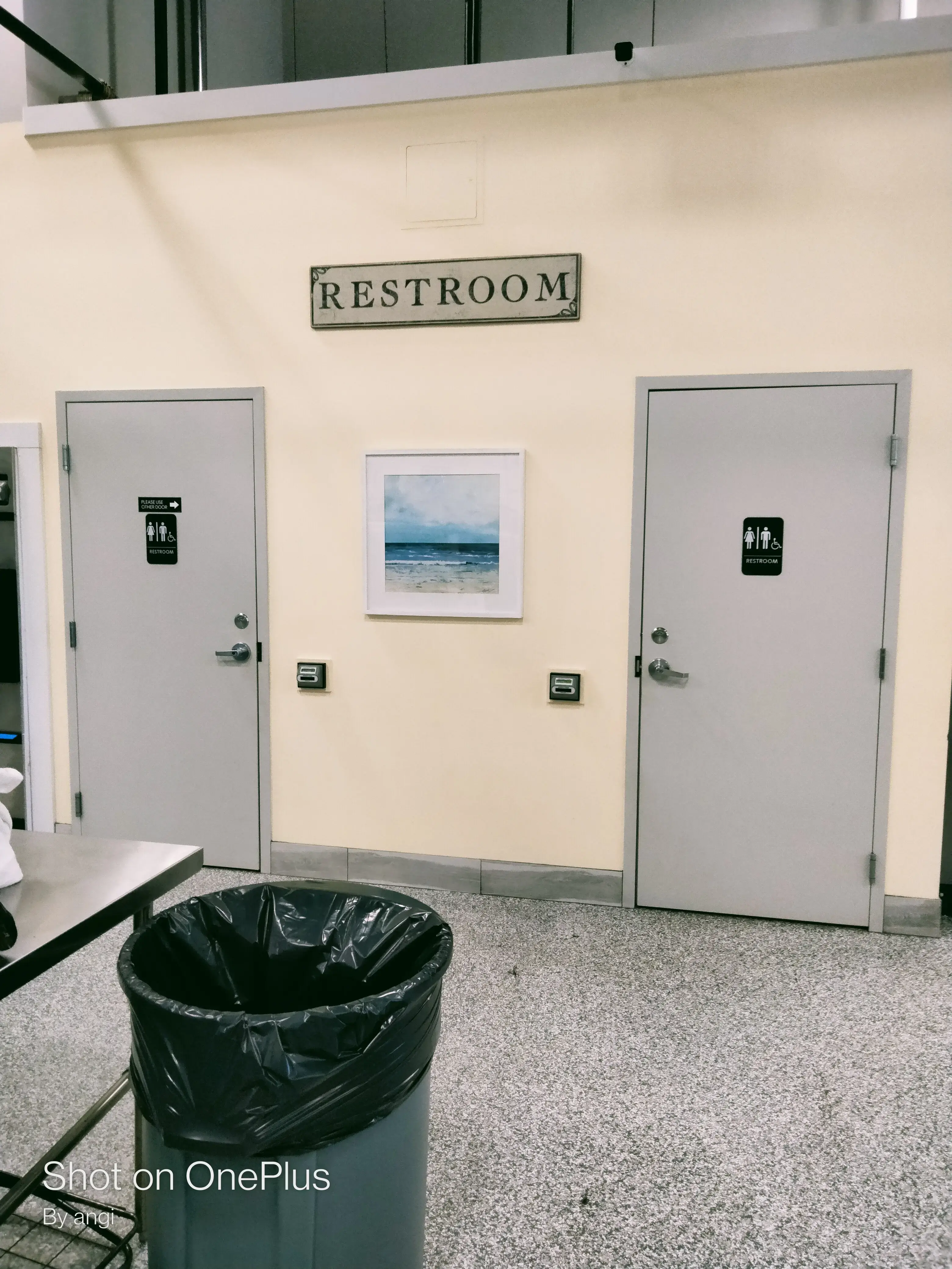 Neptune Laundromat - Image 10