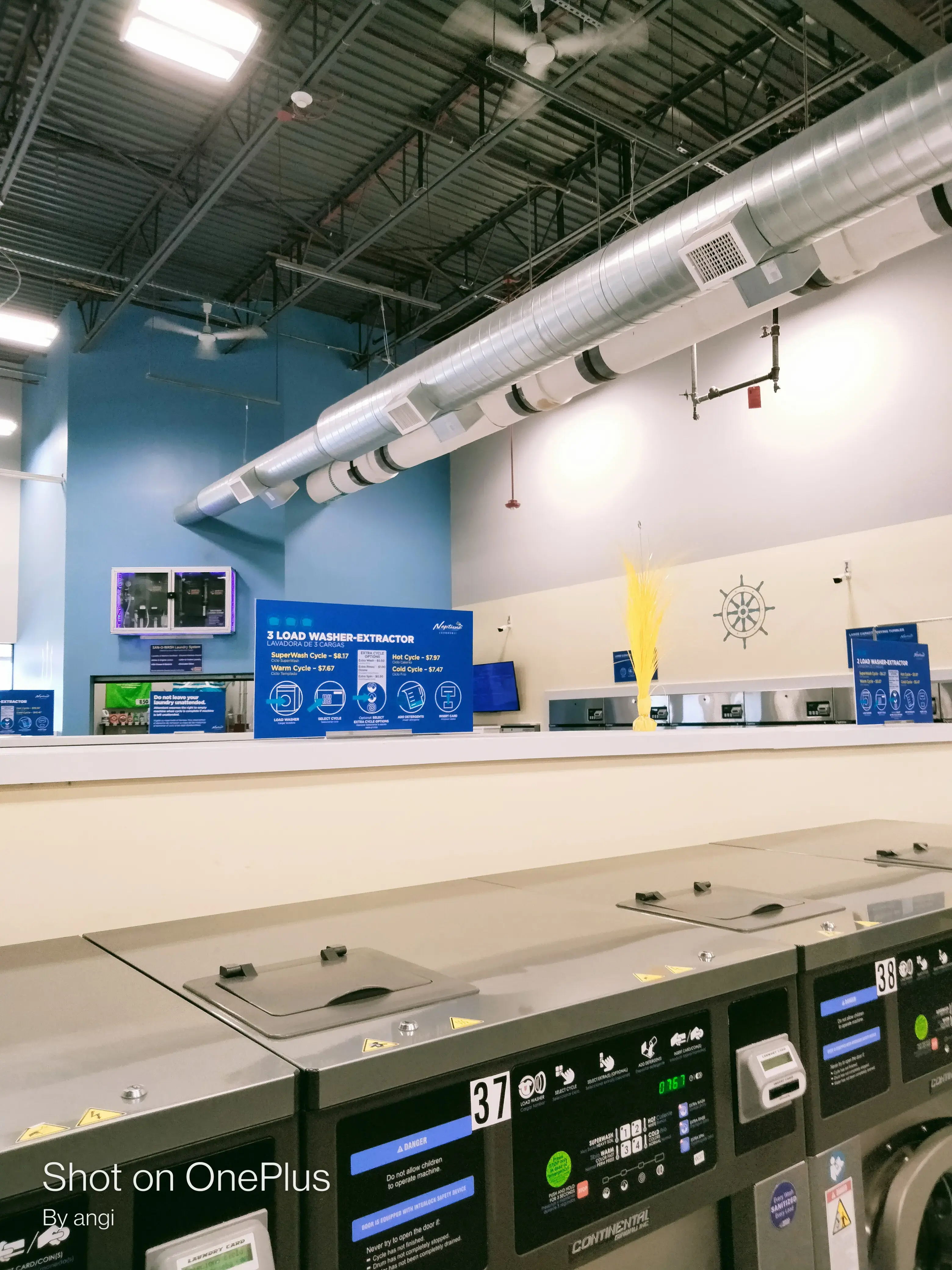Neptune Laundromat - Image 7