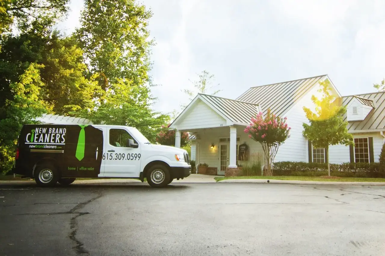 New Brand Cleaners - Image 2