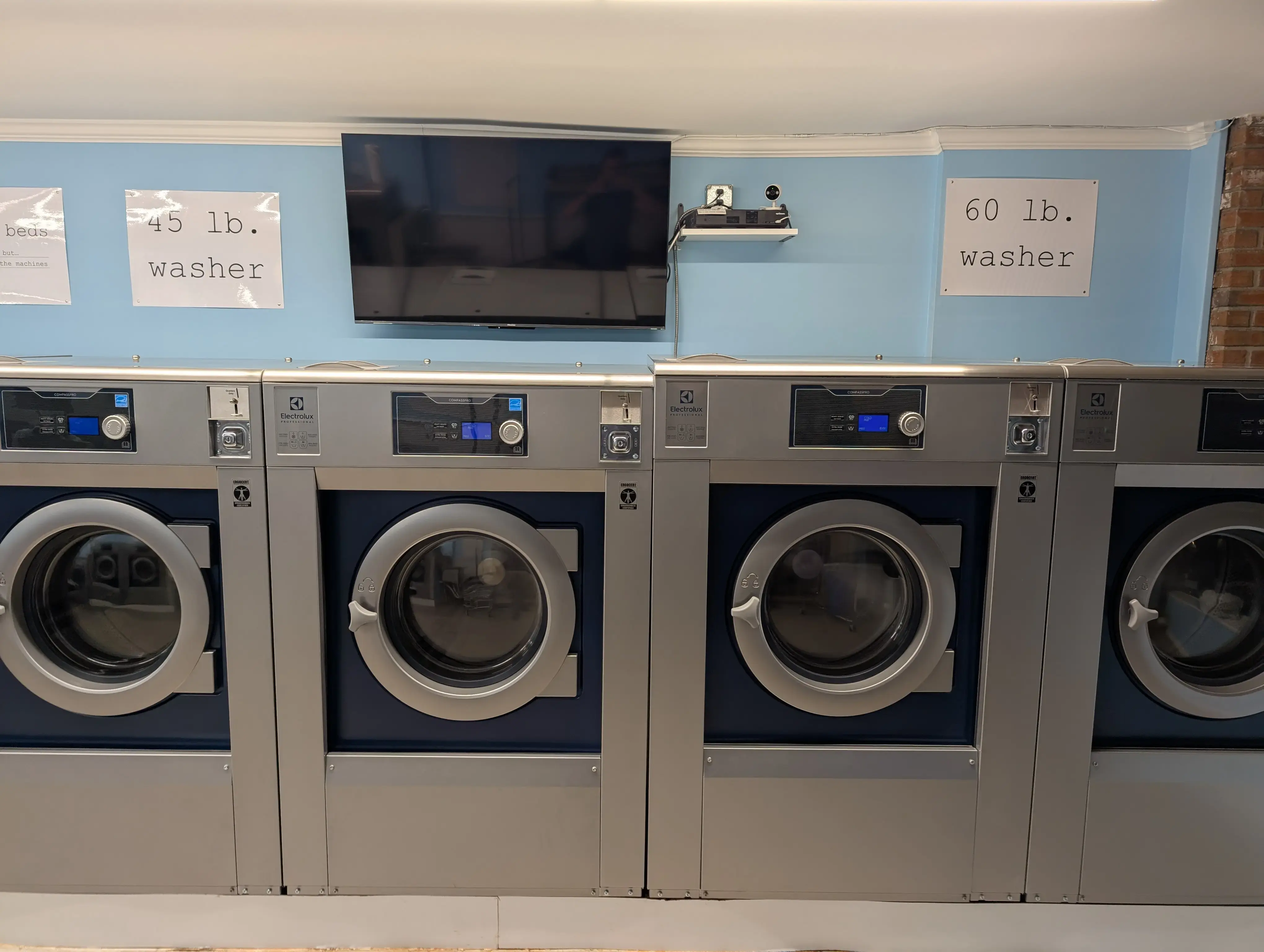 New Canaan Laundromat thumbnail 15