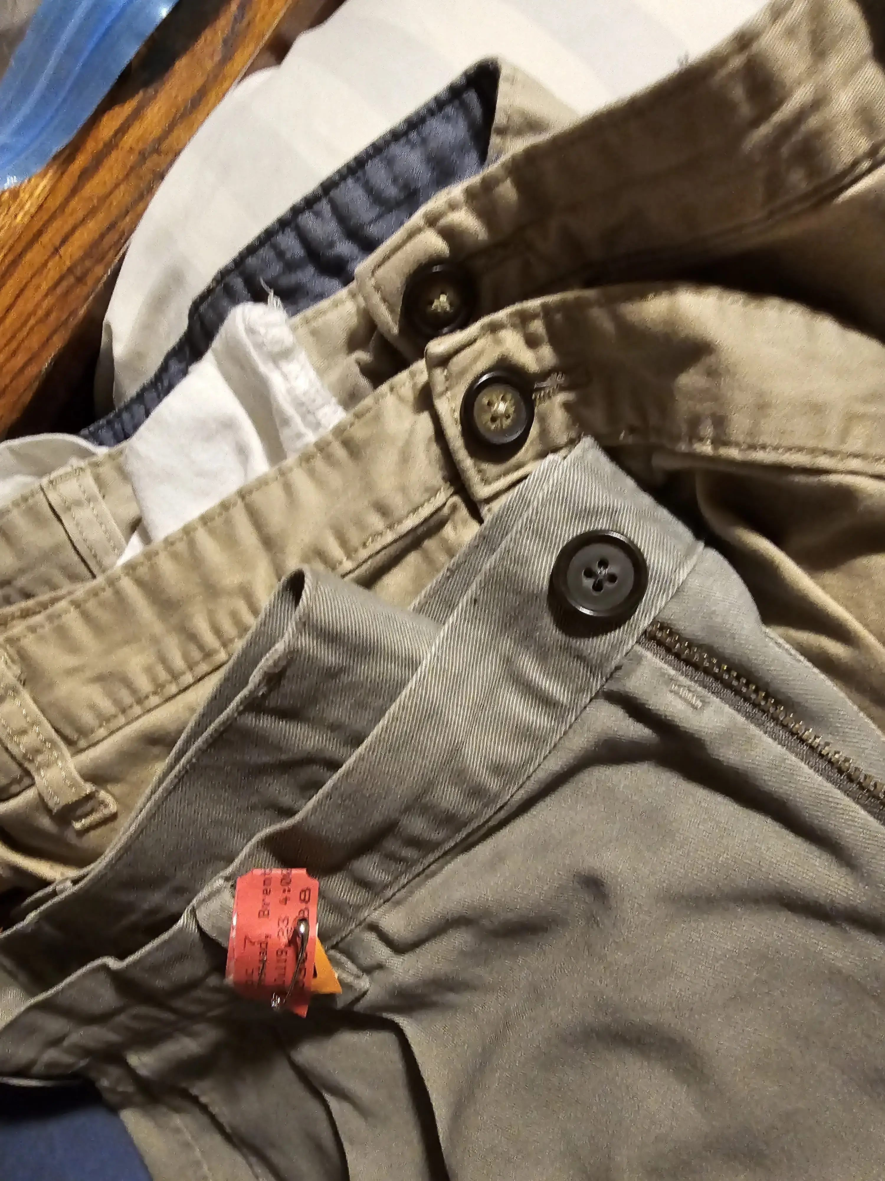 New Era Cleaners & Laundry - Image 12