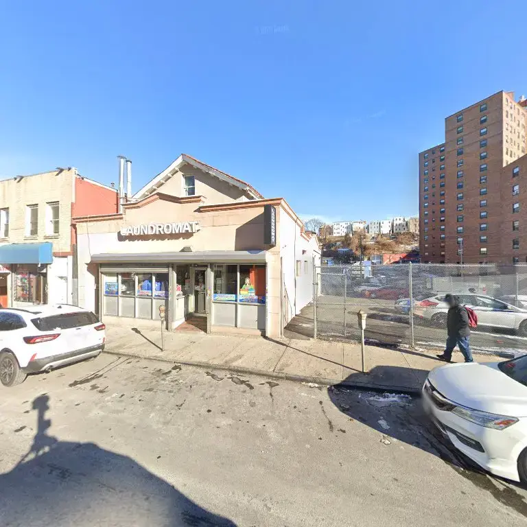 New Main Laundromat - Image 7