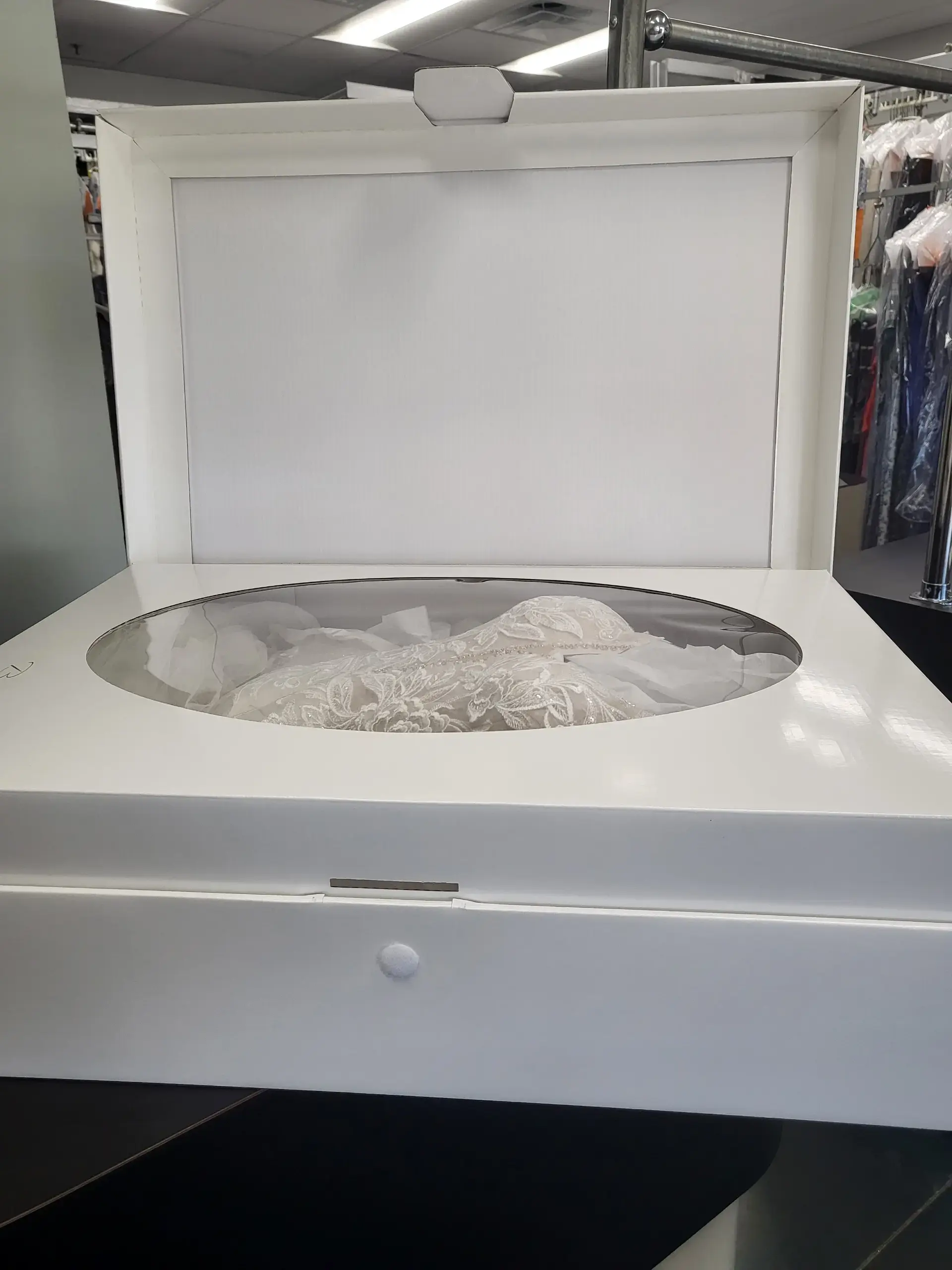 New Market Cleaners - Image 7