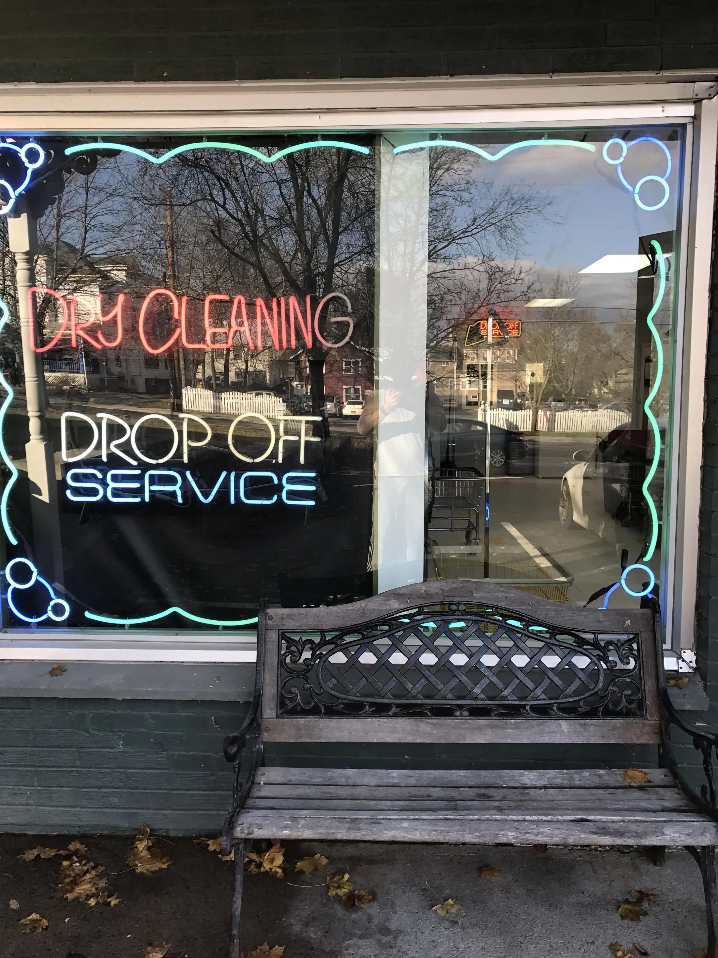New Paltz Express Laundry - Image 3