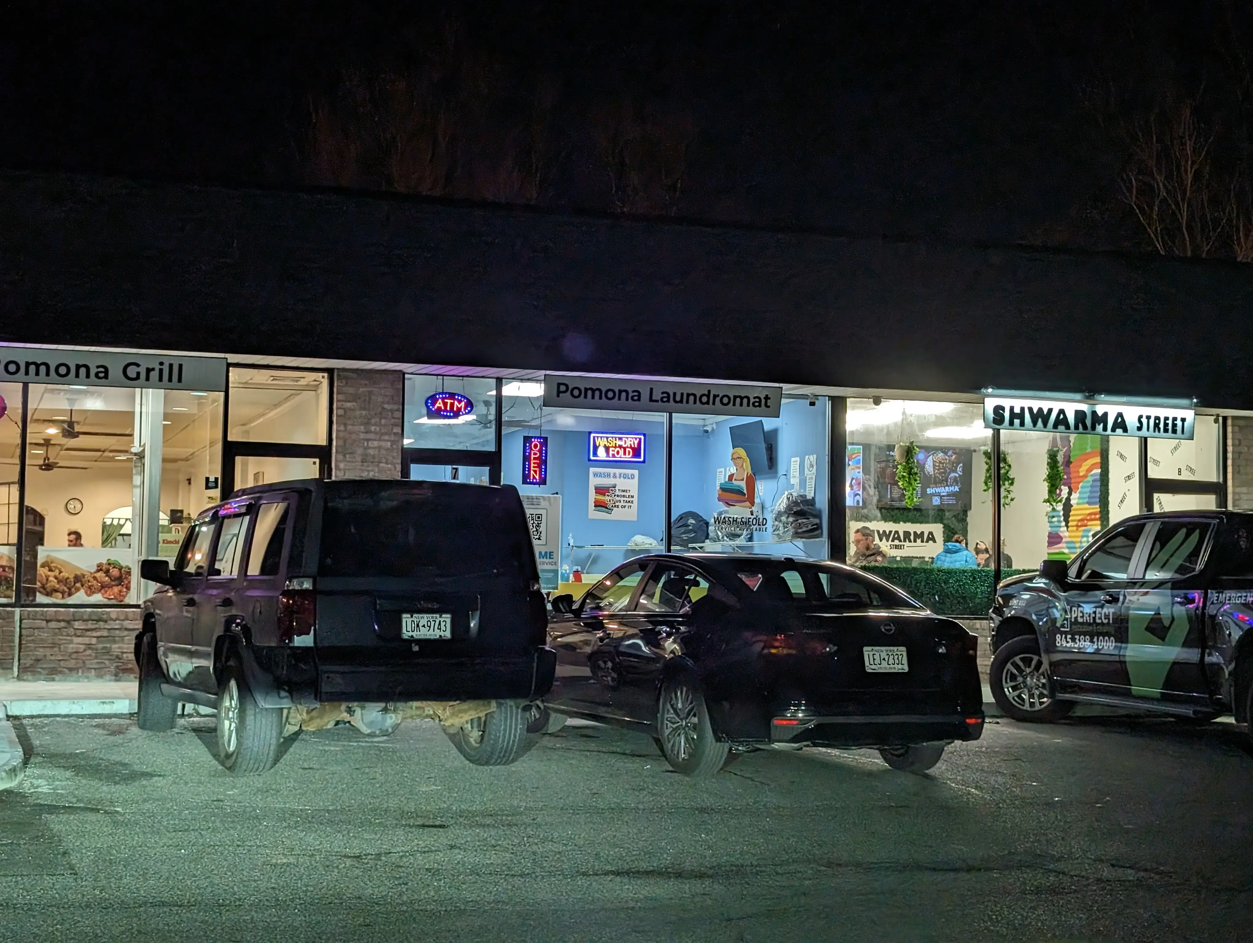 New Pomona Laundromat thumbnail 7