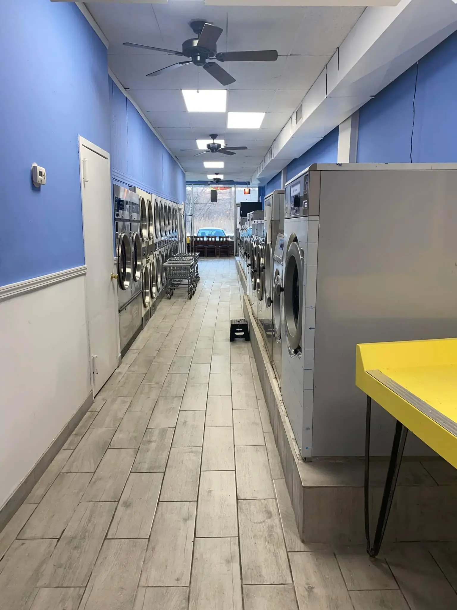 New Pomona Laundromat thumbnail 19