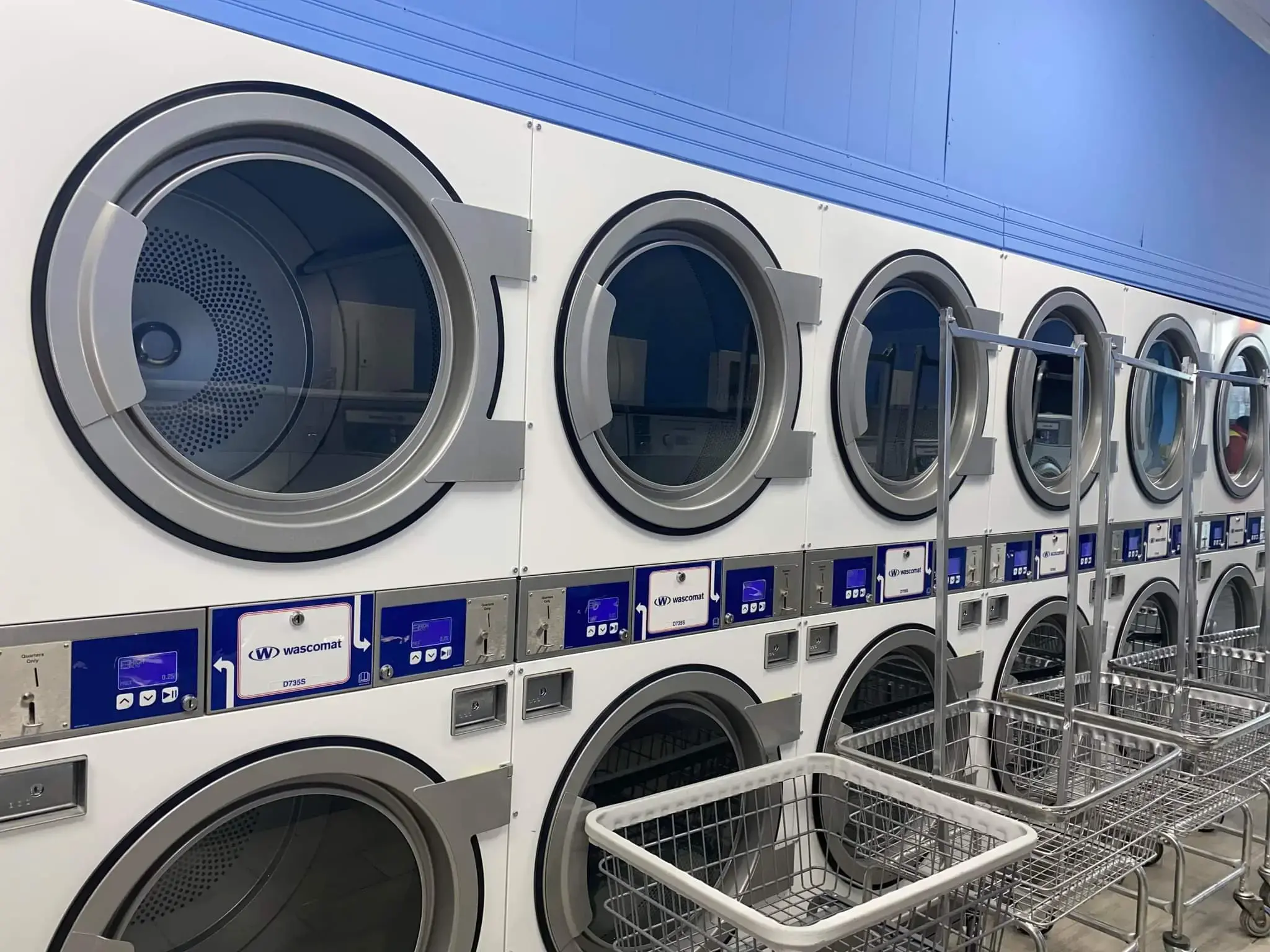 New Pomona Laundromat location
