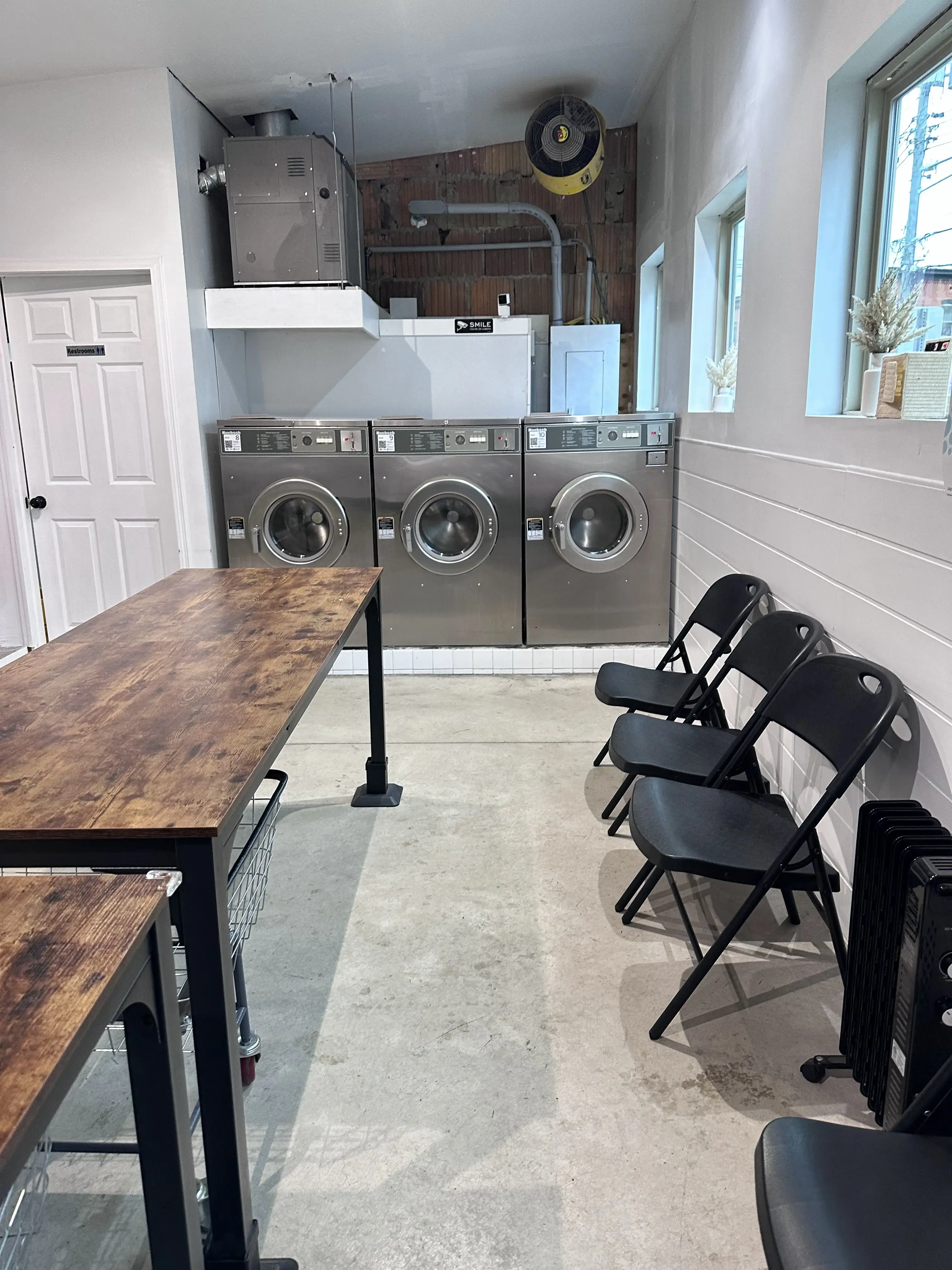 New St. Laundry thumbnail 12