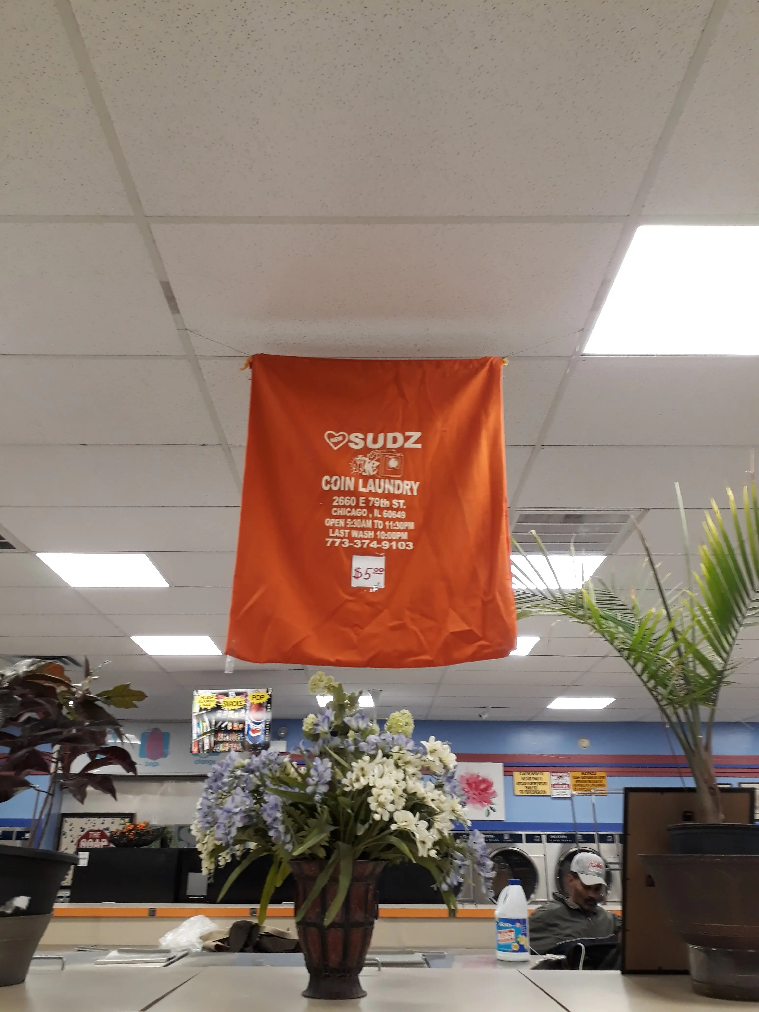 New Sudz Coin Laundromat - Image 14
