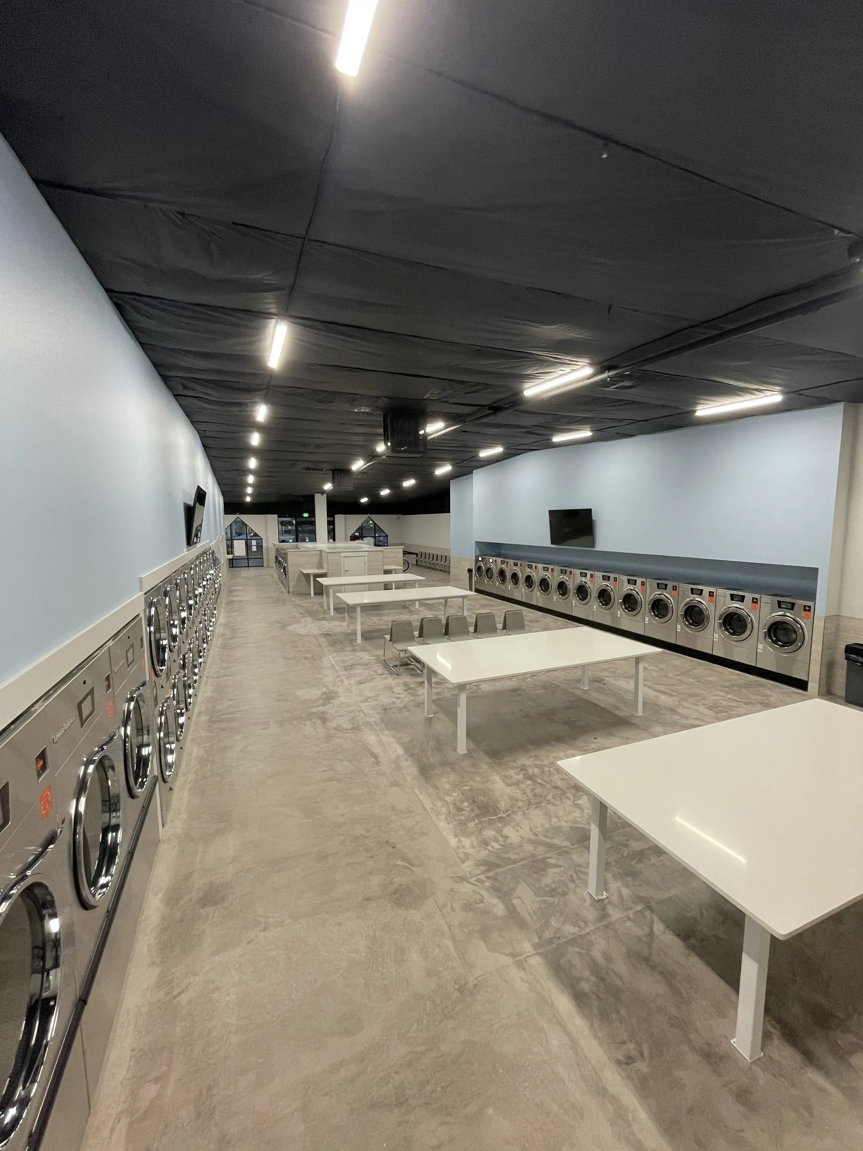 New Wave Laundromat (Salem - Lancaster) - Image 3