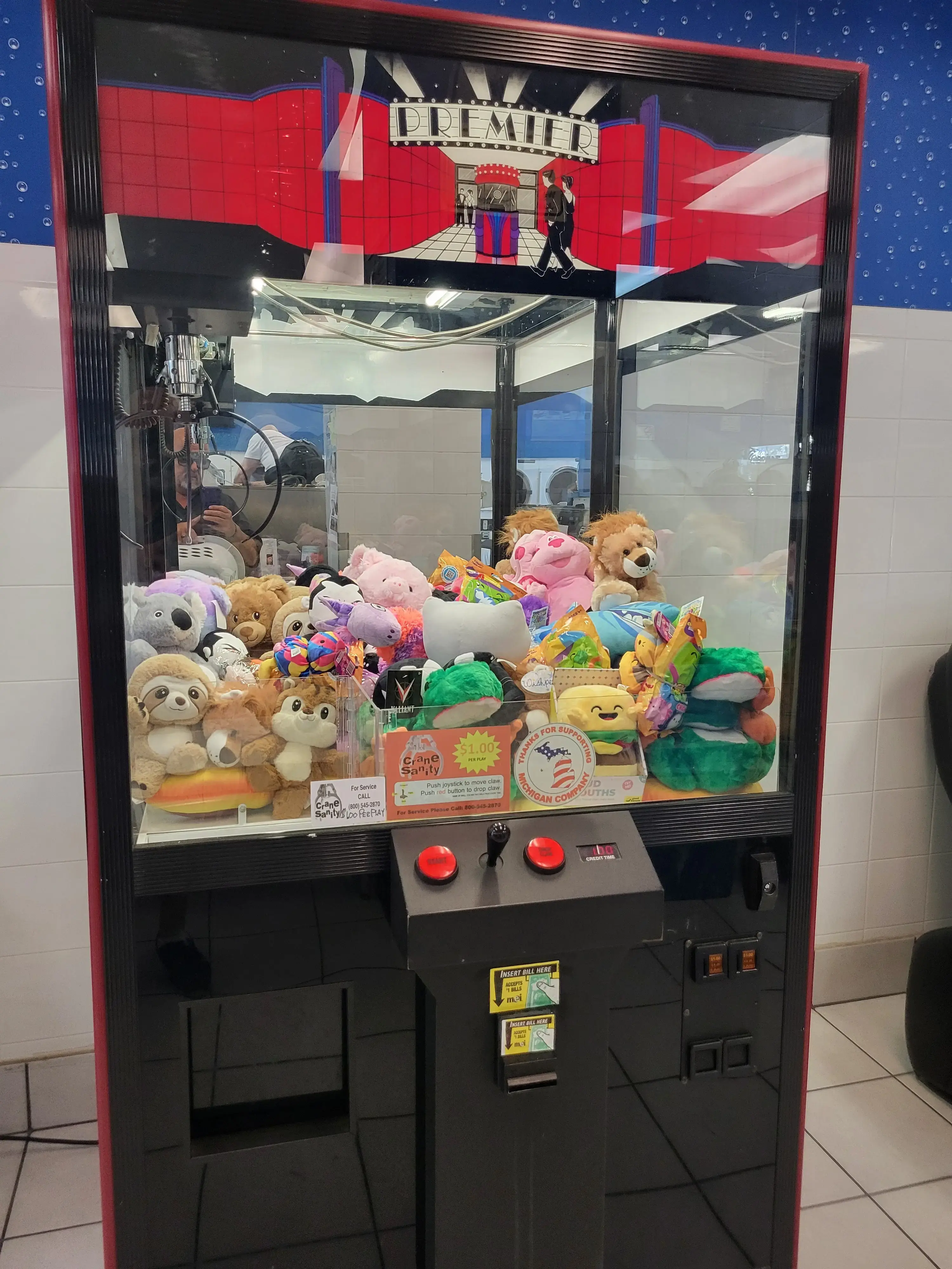 New Wave Laundromat thumbnail 10