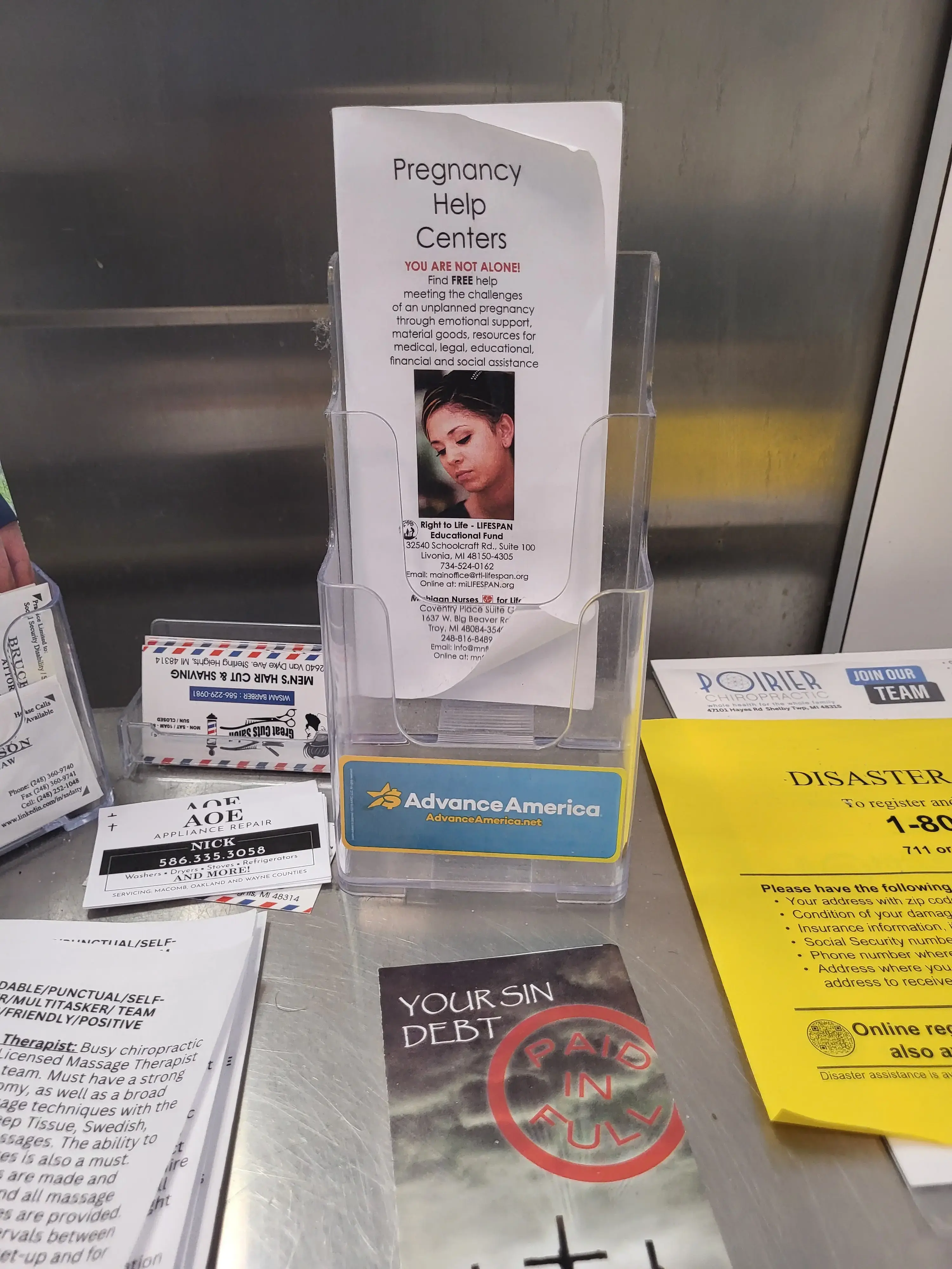 New Wave Laundromat thumbnail 13