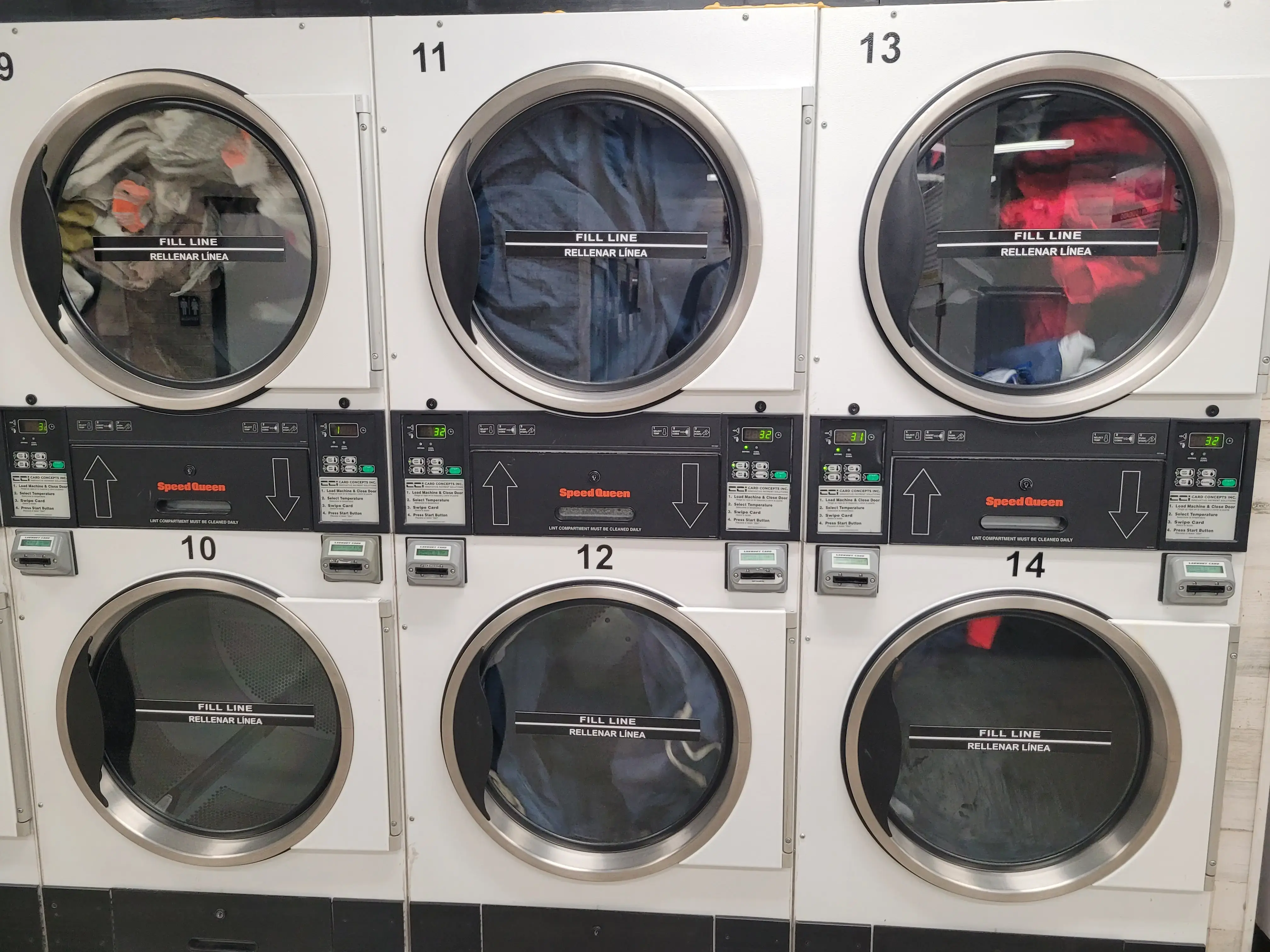 Newark Wash & Dry Laundromat Lavandería thumbnail 10
