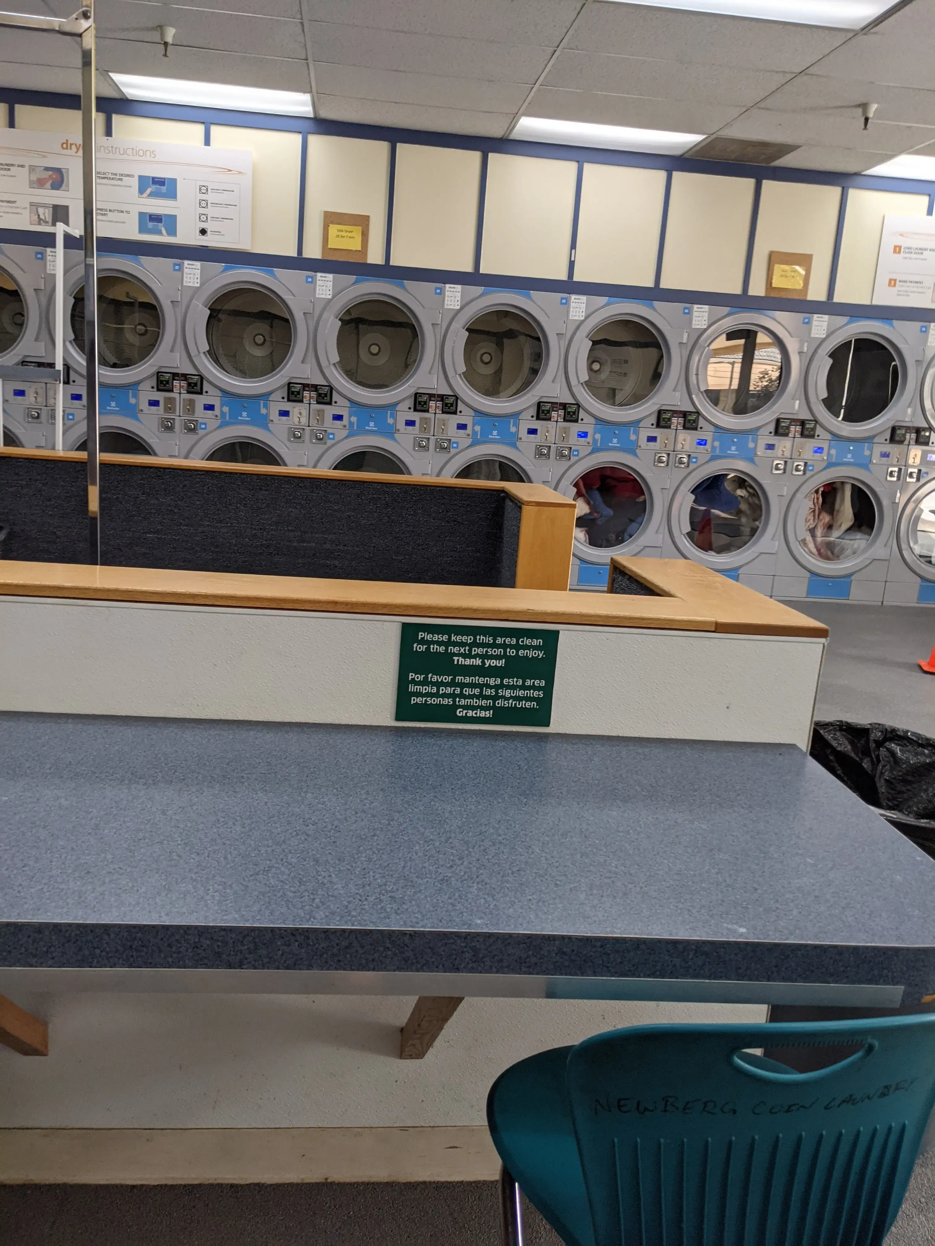 Newberg Coin Laundry thumbnail 5