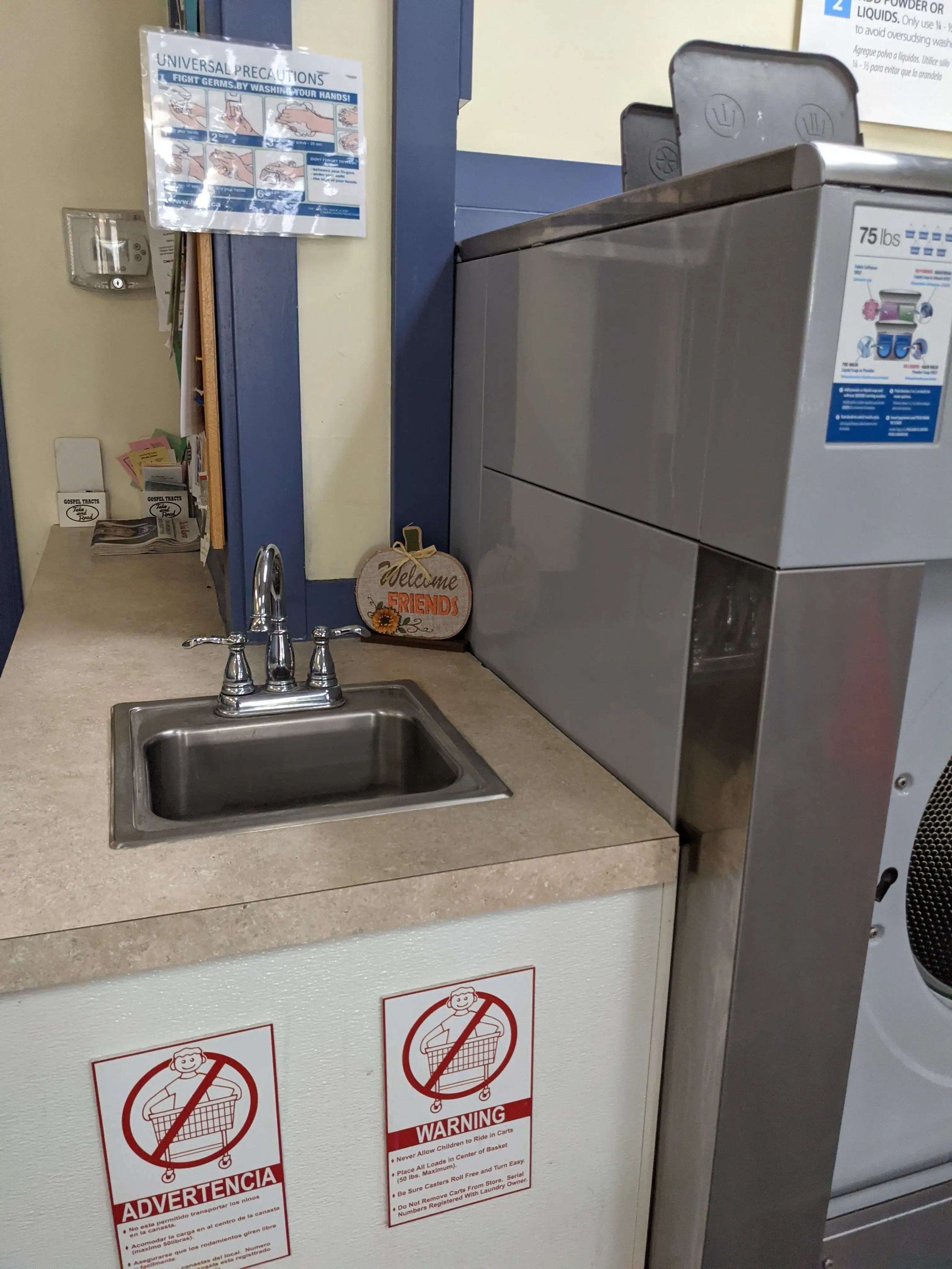 Newberg Coin Laundry - Image 19