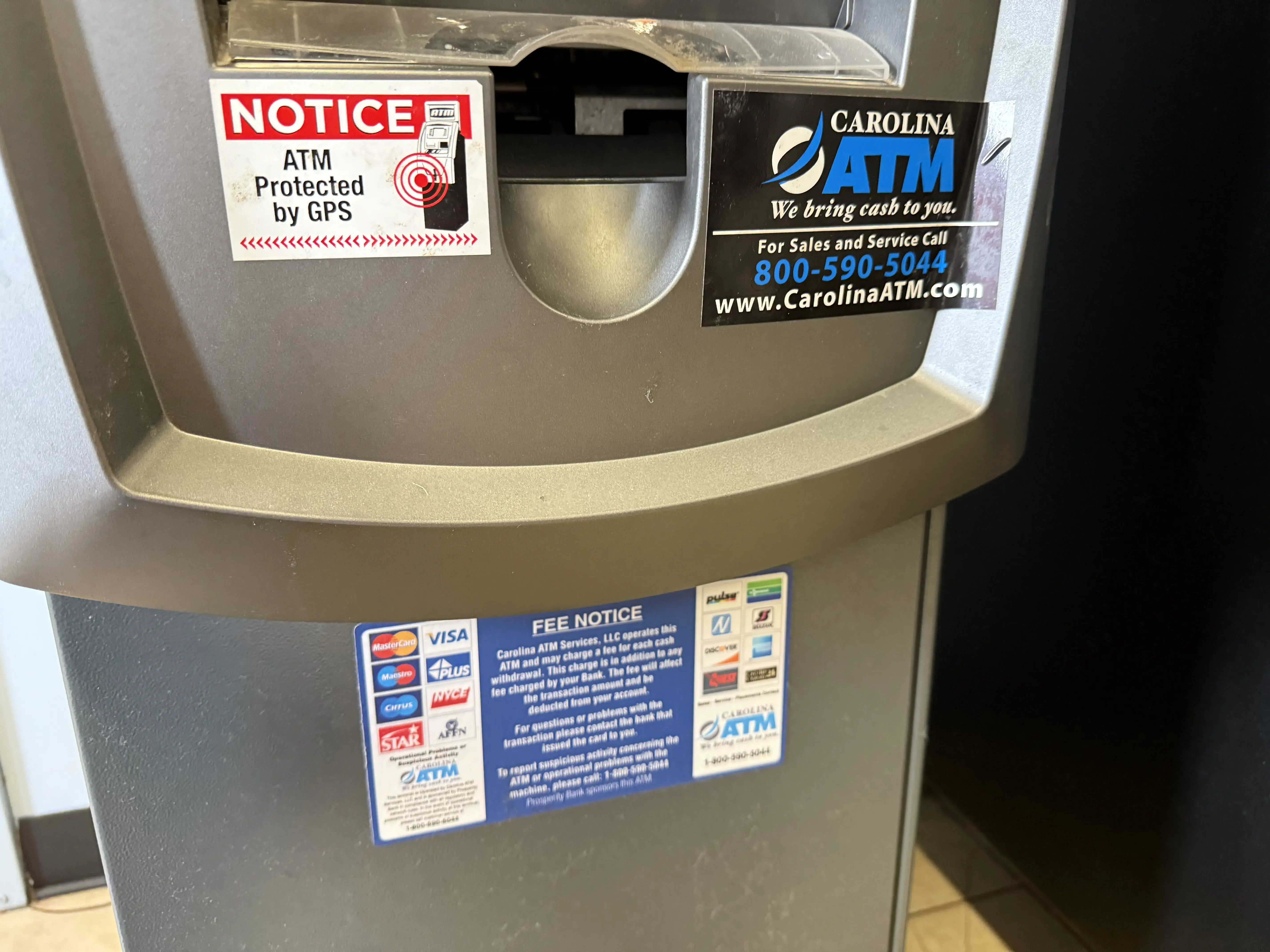 Newton Laundromat - Image 6