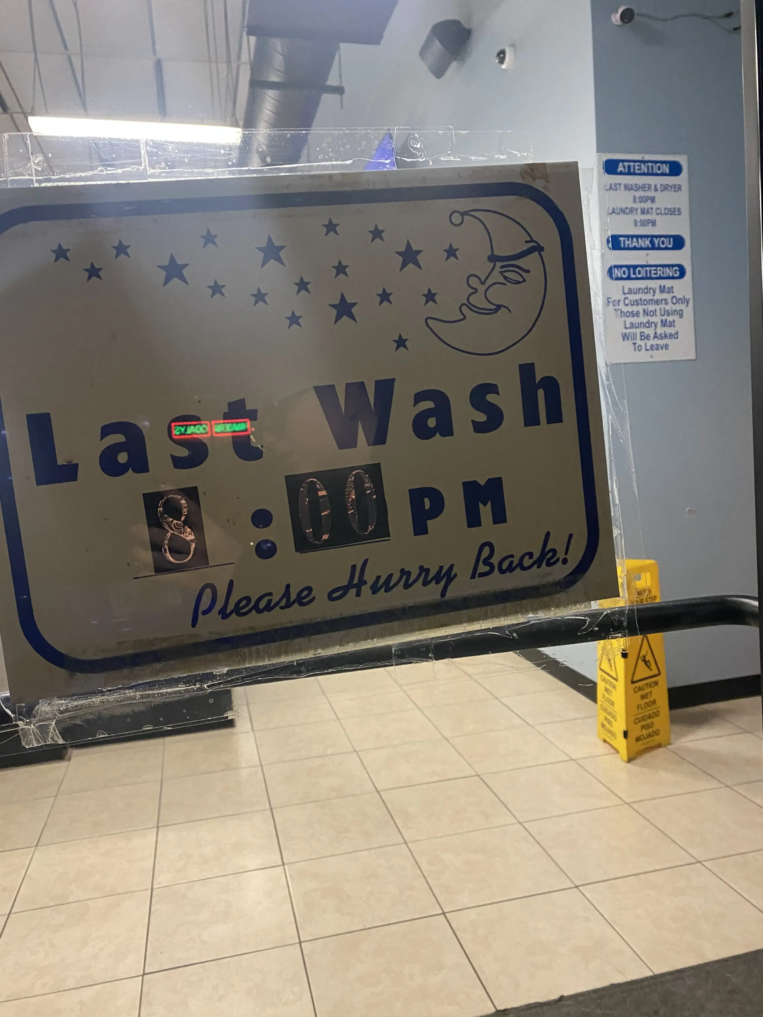 Newton Laundromat - Image 11