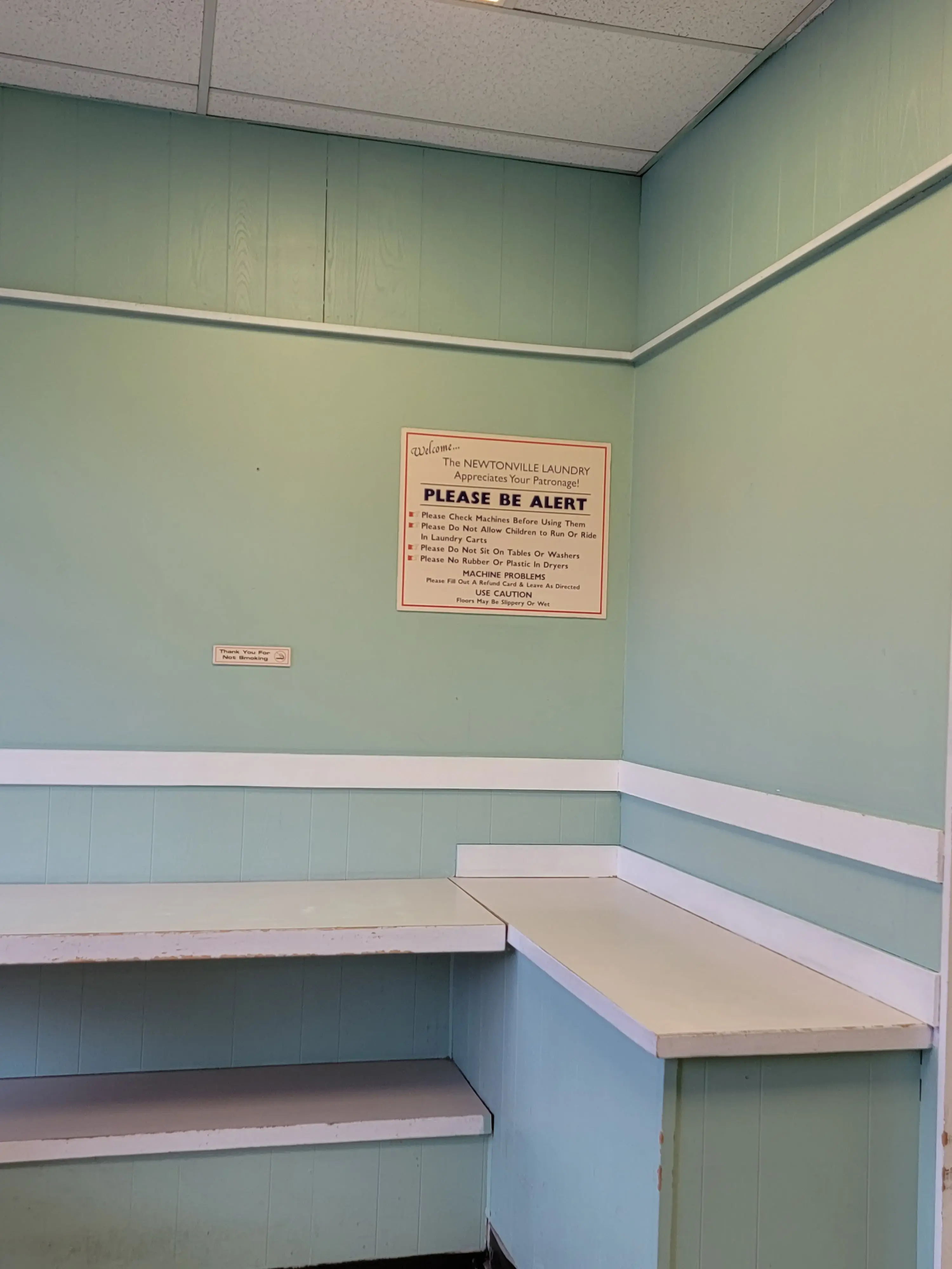 Newtonville Laundromat thumbnail 2
