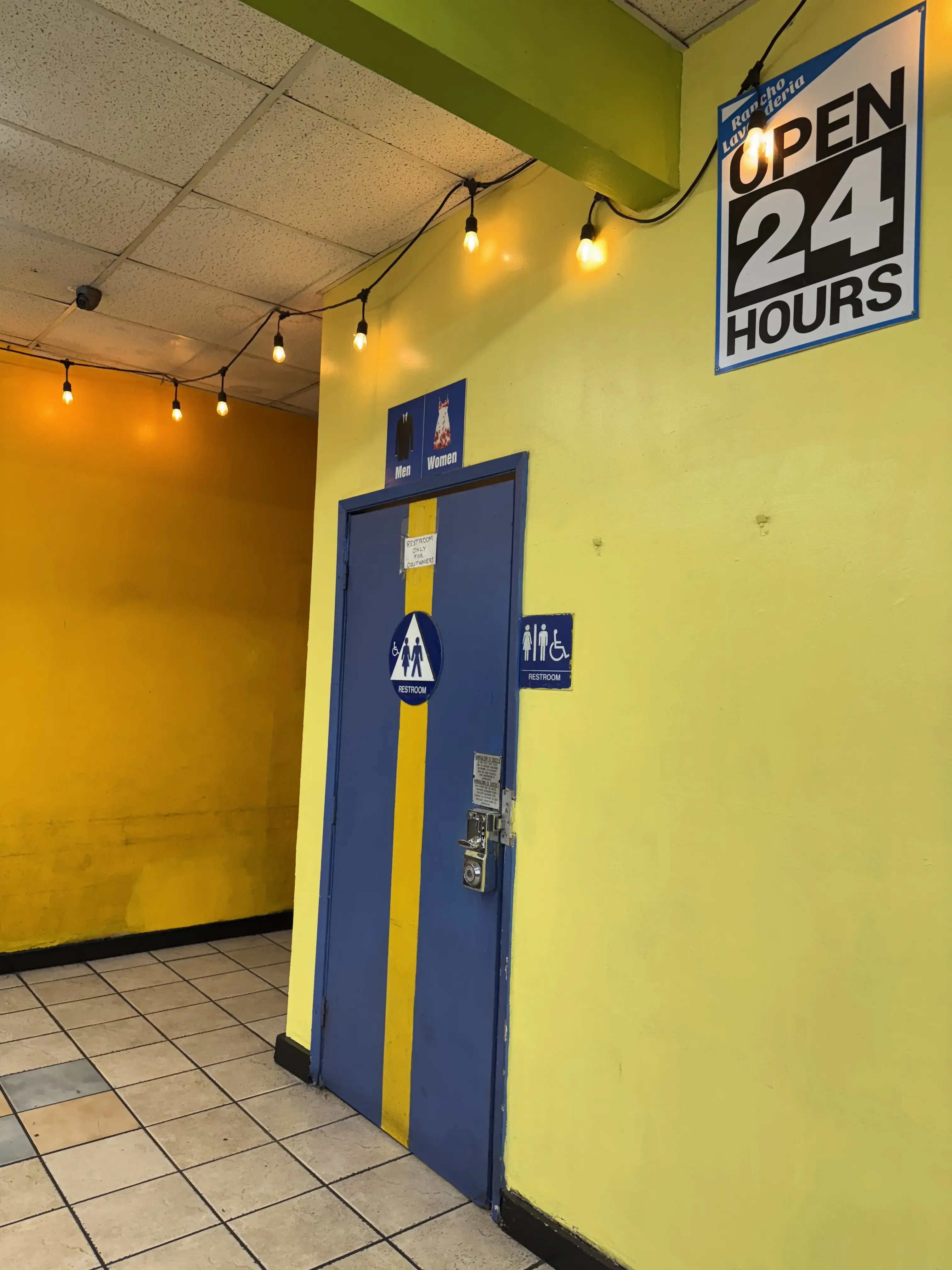 Next Door Laundry - 24 Hour Coin Laundry|Lavanderia - Image 14