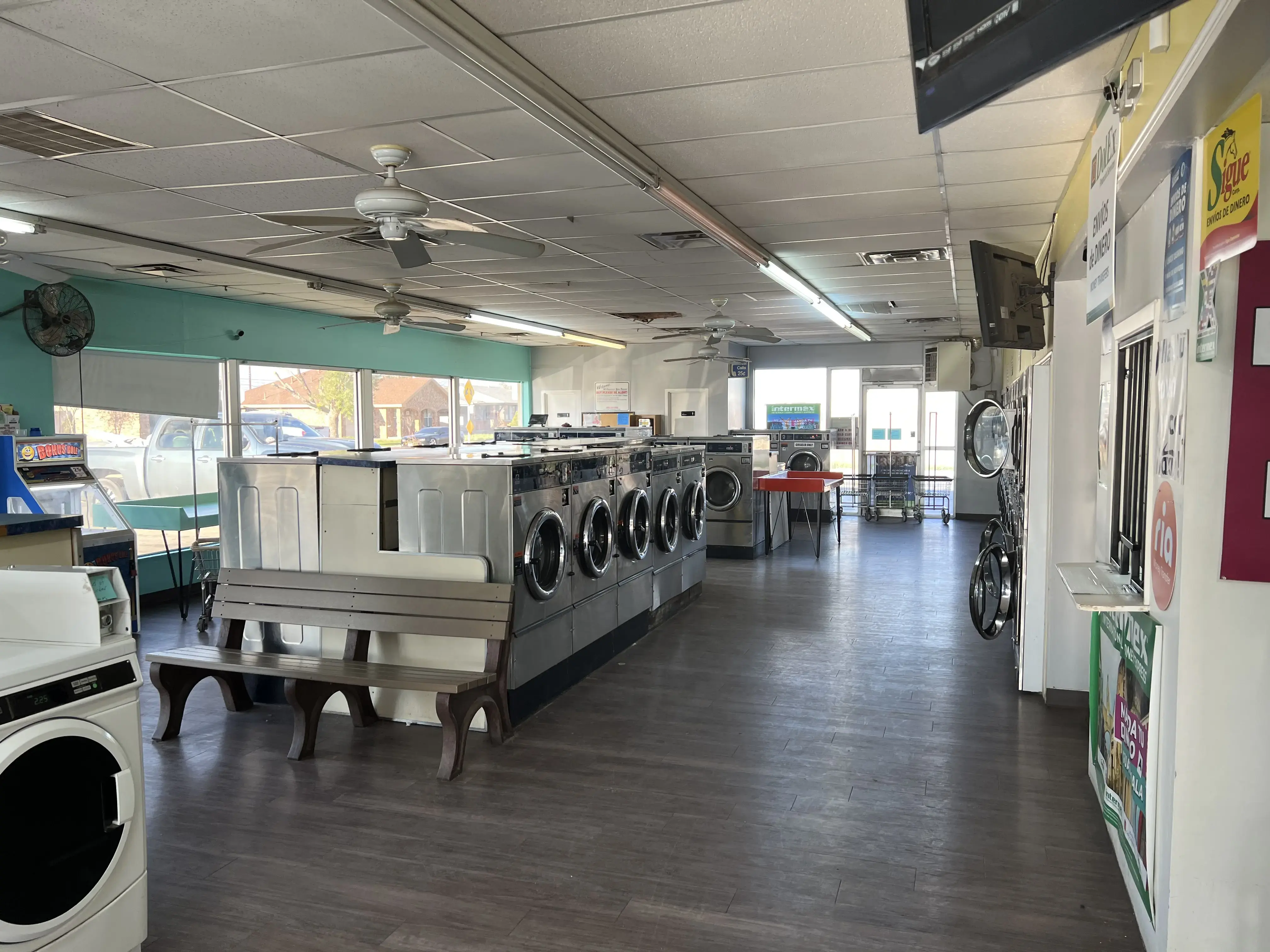 Nice & Clean Laundromat location