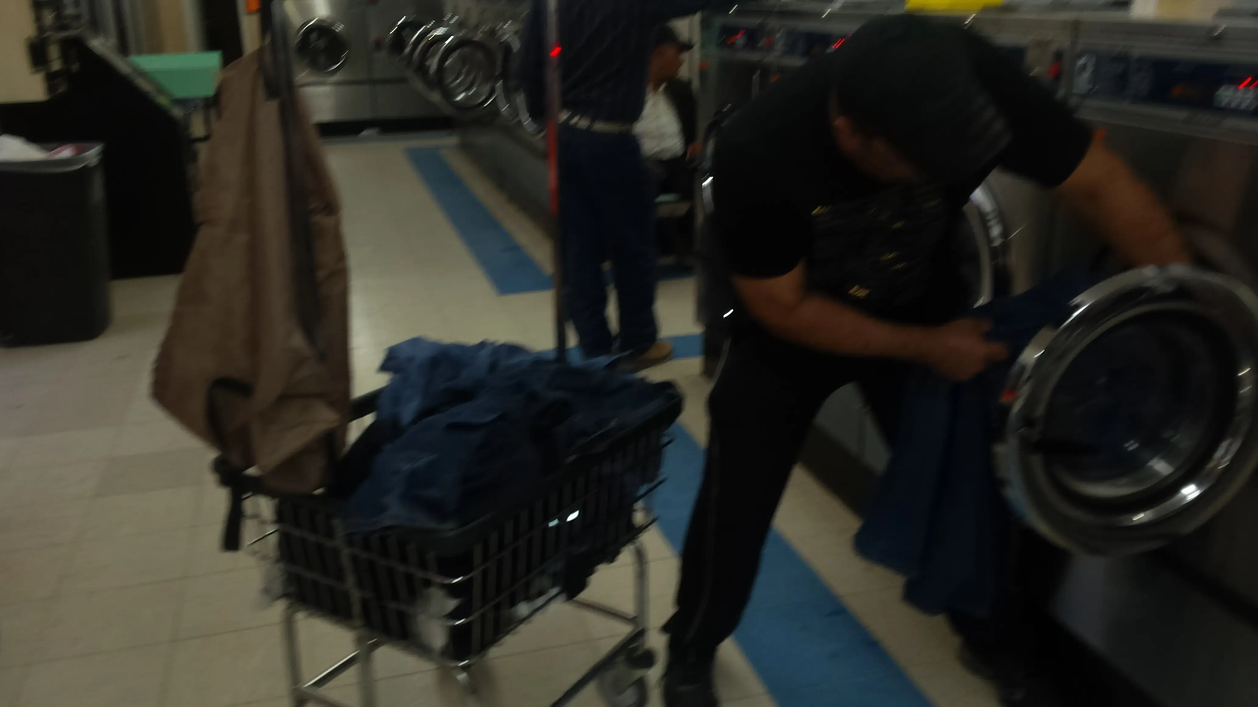 Nice & Clean Laundromat thumbnail 10