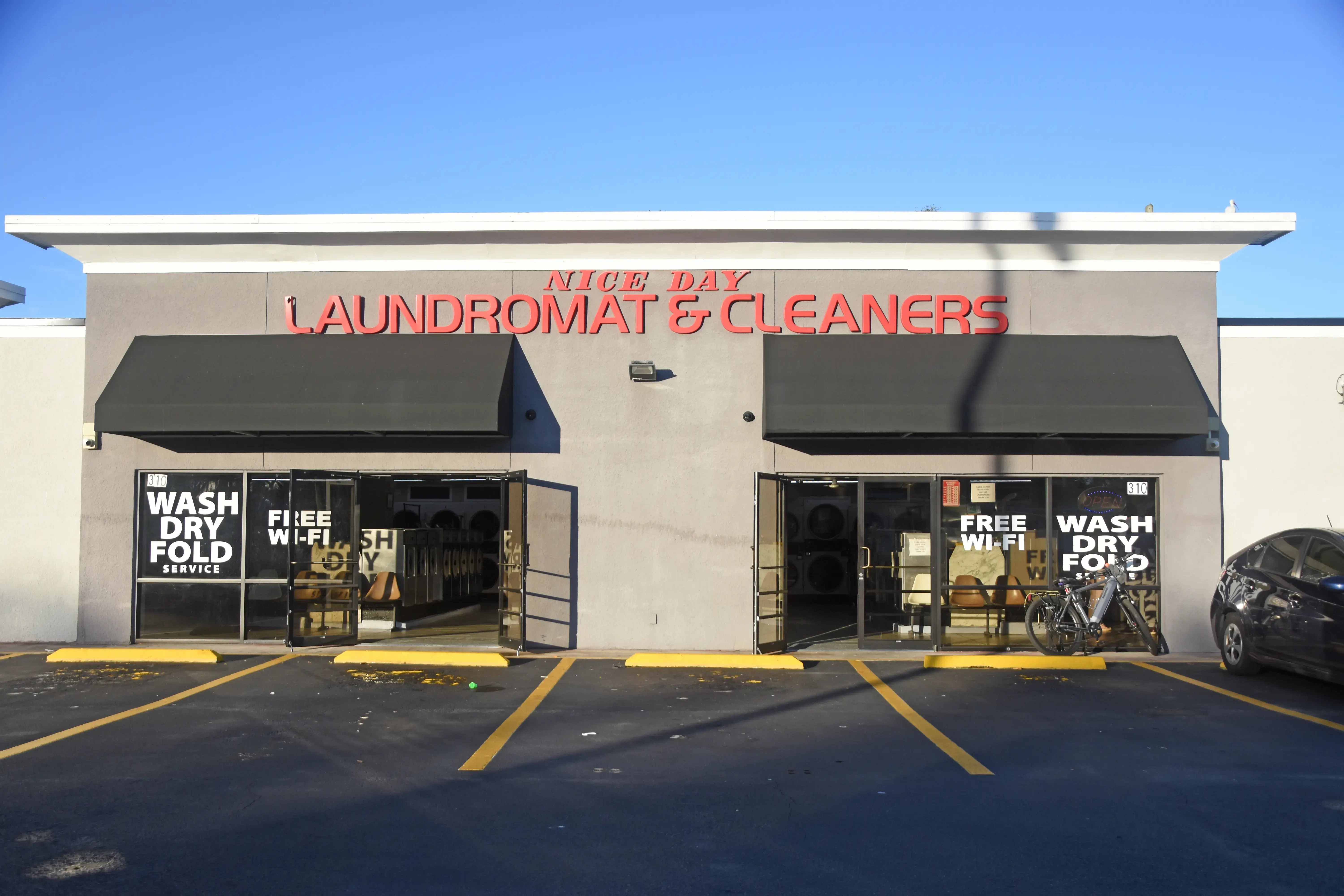 Nice Day Laundromat & Cleaners thumbnail 2