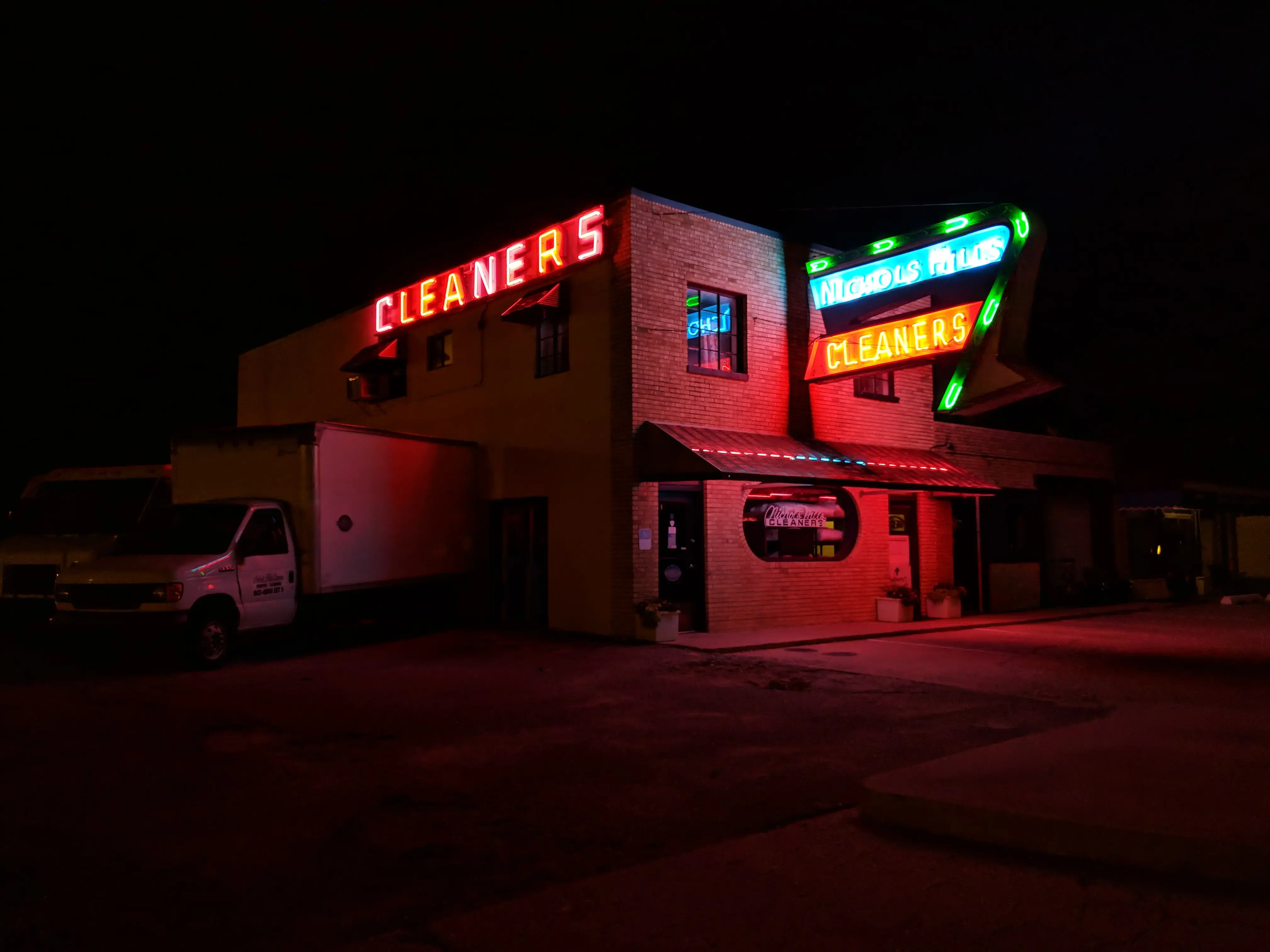 Nichols Hills Cleaners - Image 2
