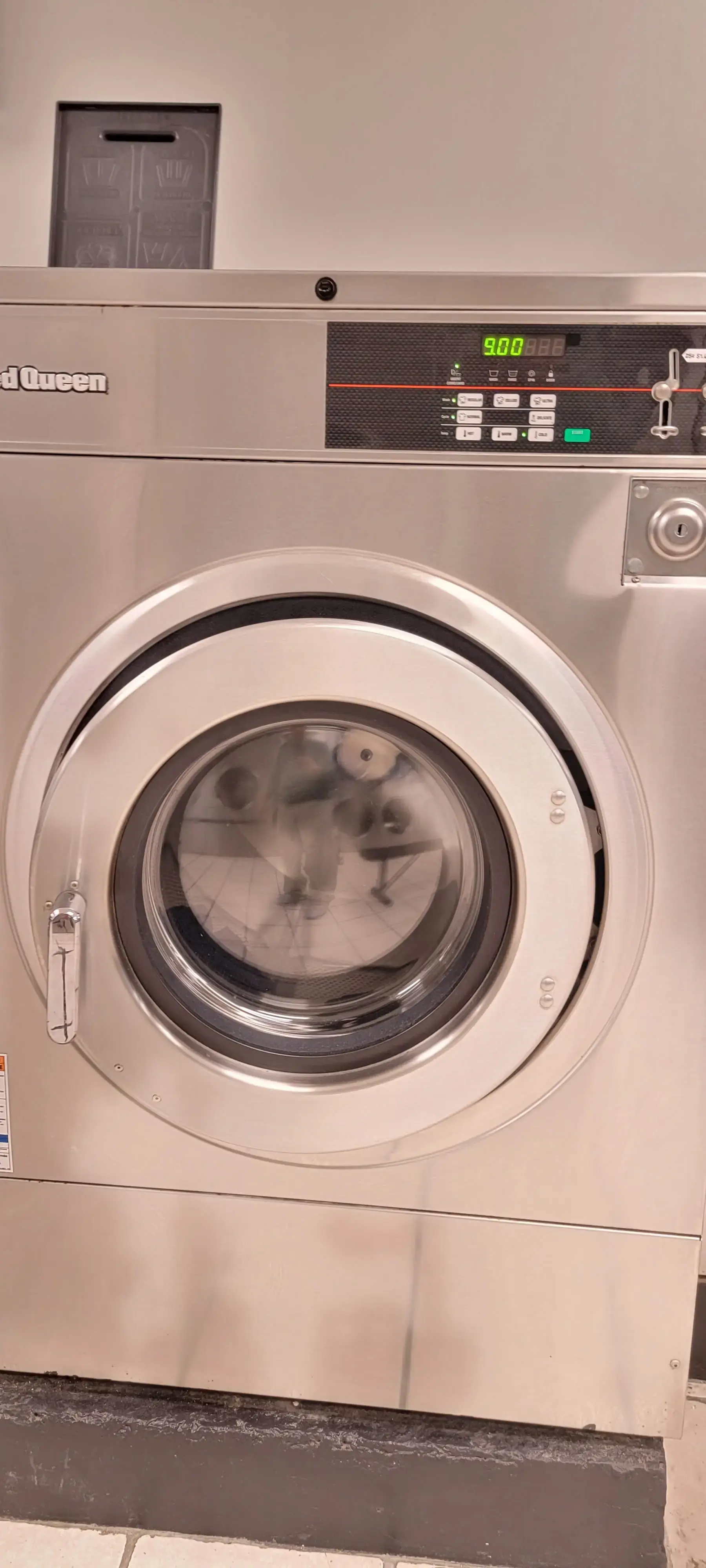 Nickel City Laundromat - Image 3