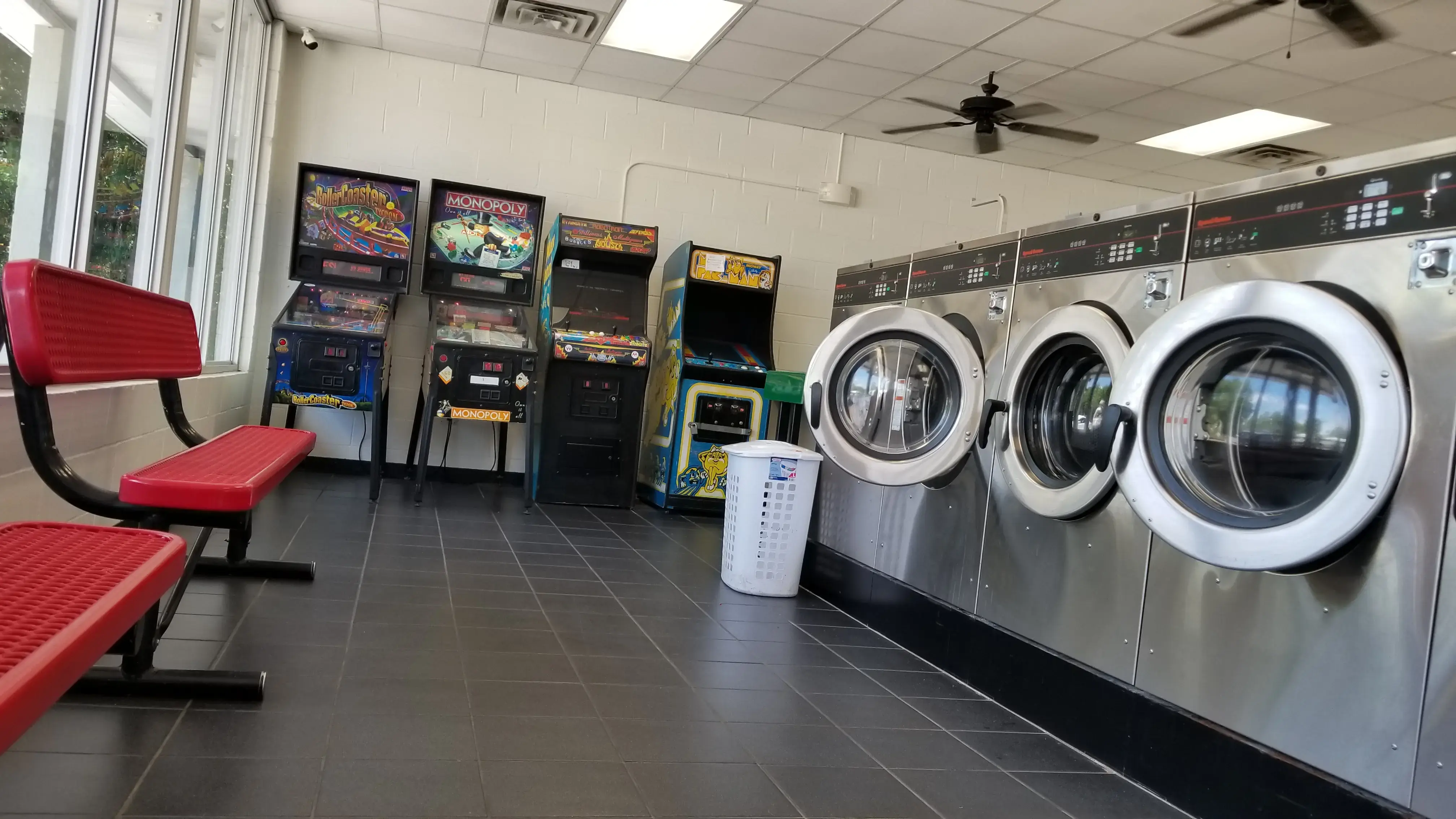 Nick's Wash-N-Dri - Image 3