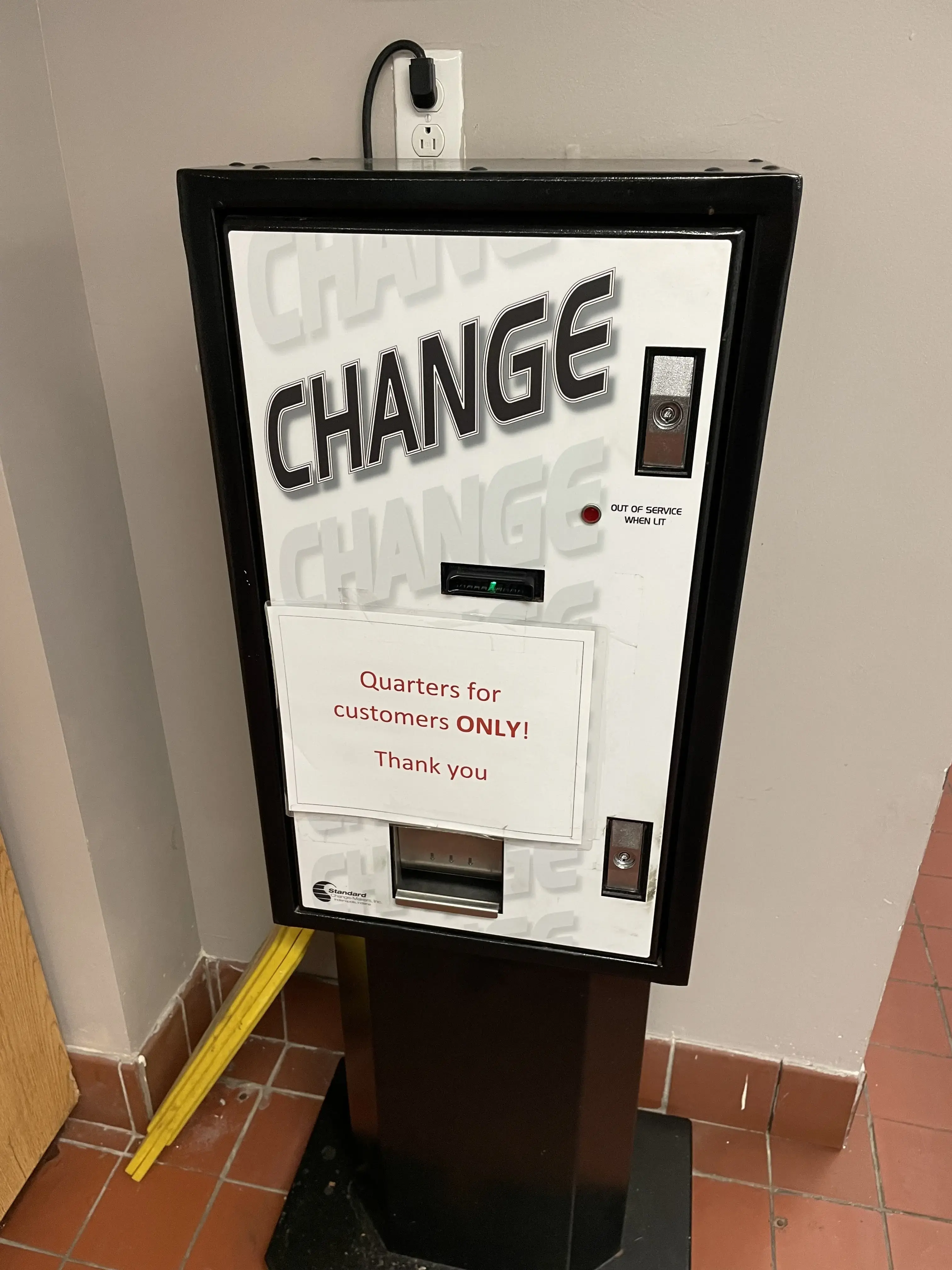 Nino's Laundromat thumbnail 5