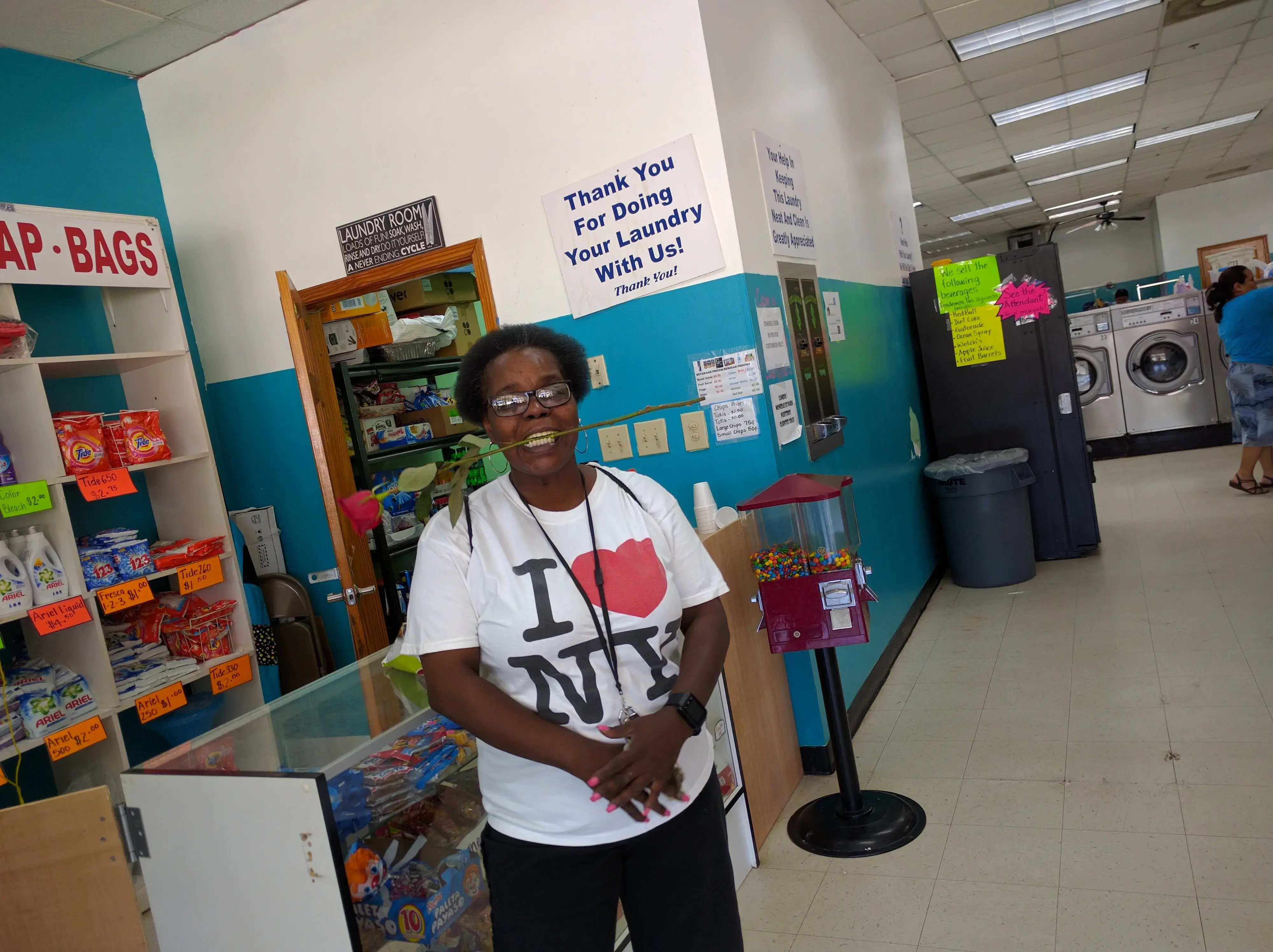 No. 1 Coin Laundry - Image 4