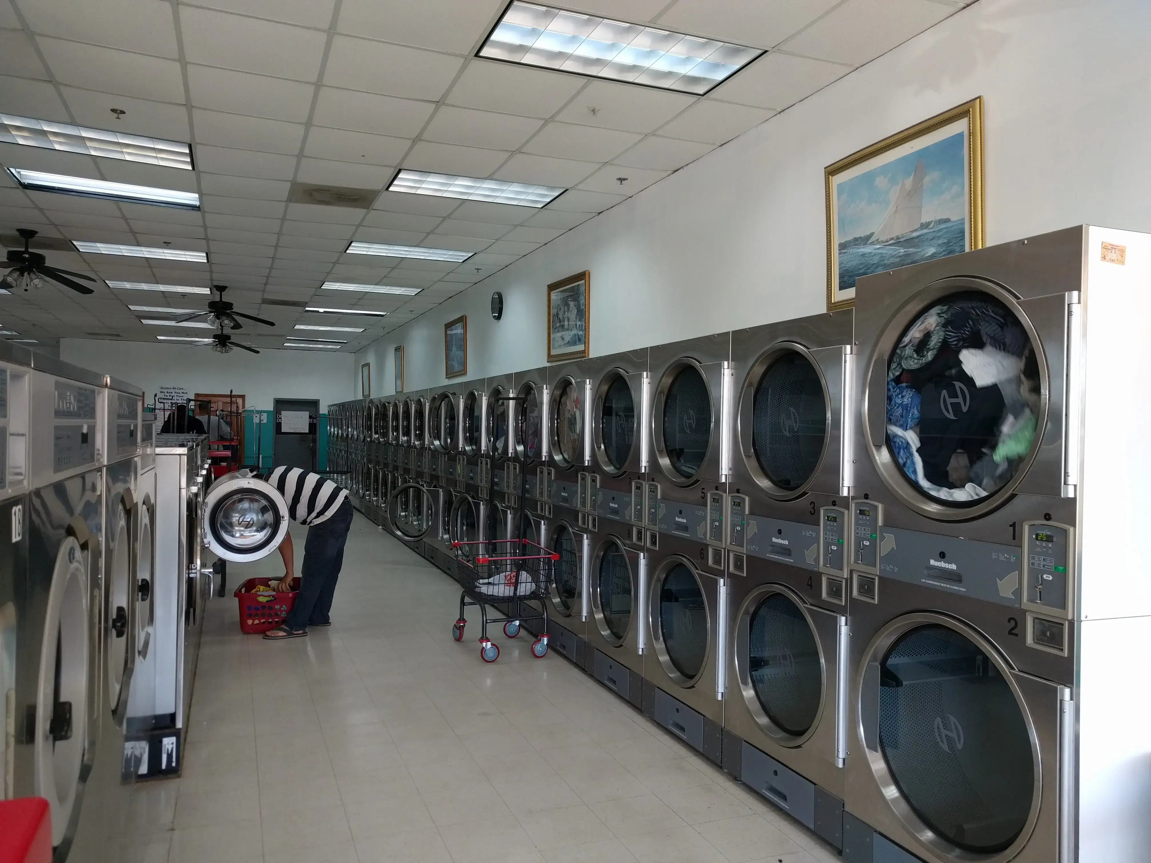 No. 1 Coin Laundry thumbnail 3