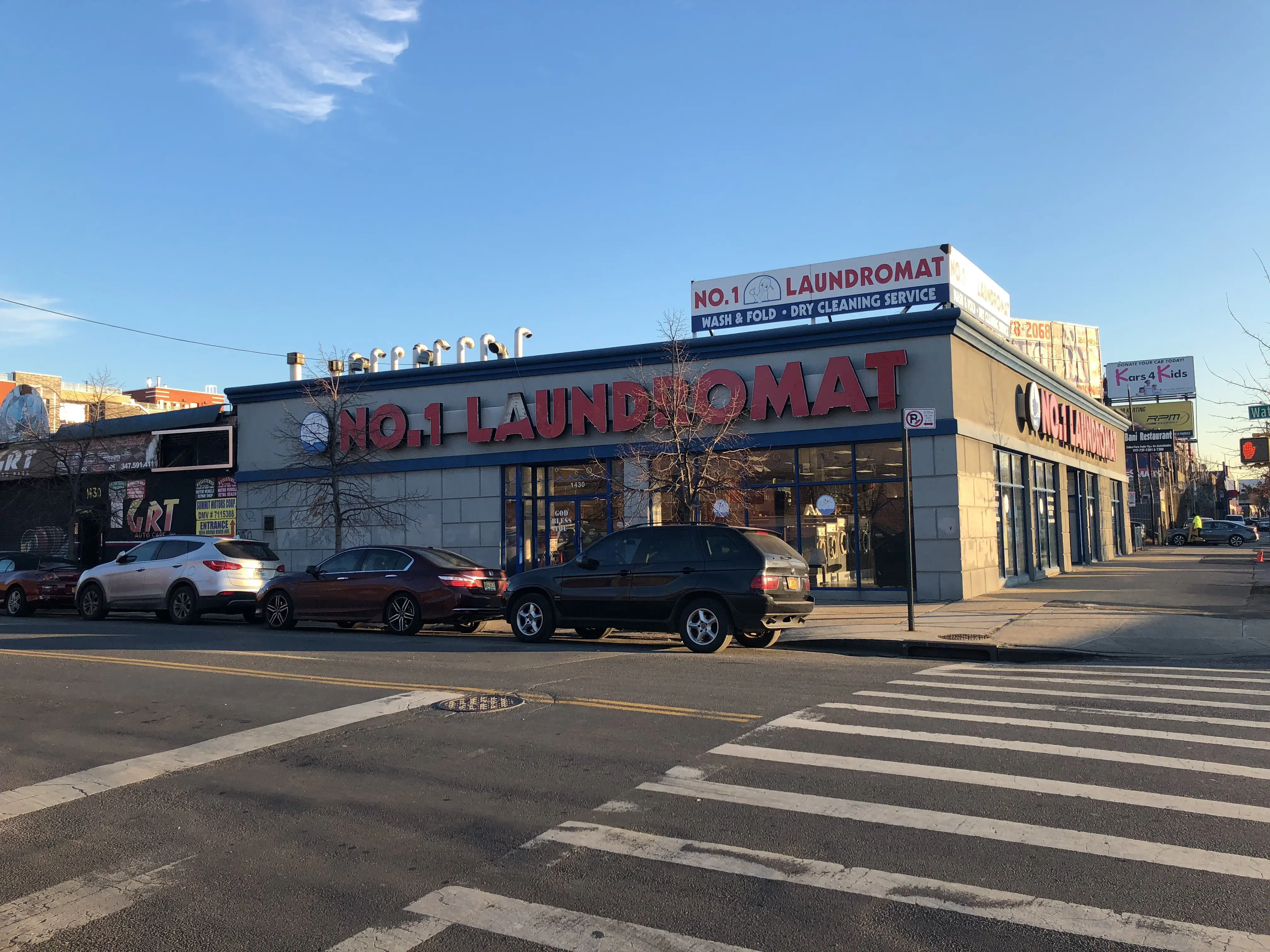 No 1 Laundromat - Image 15