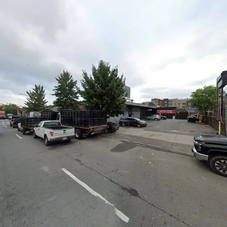 No 1 Laundromat - Image 17