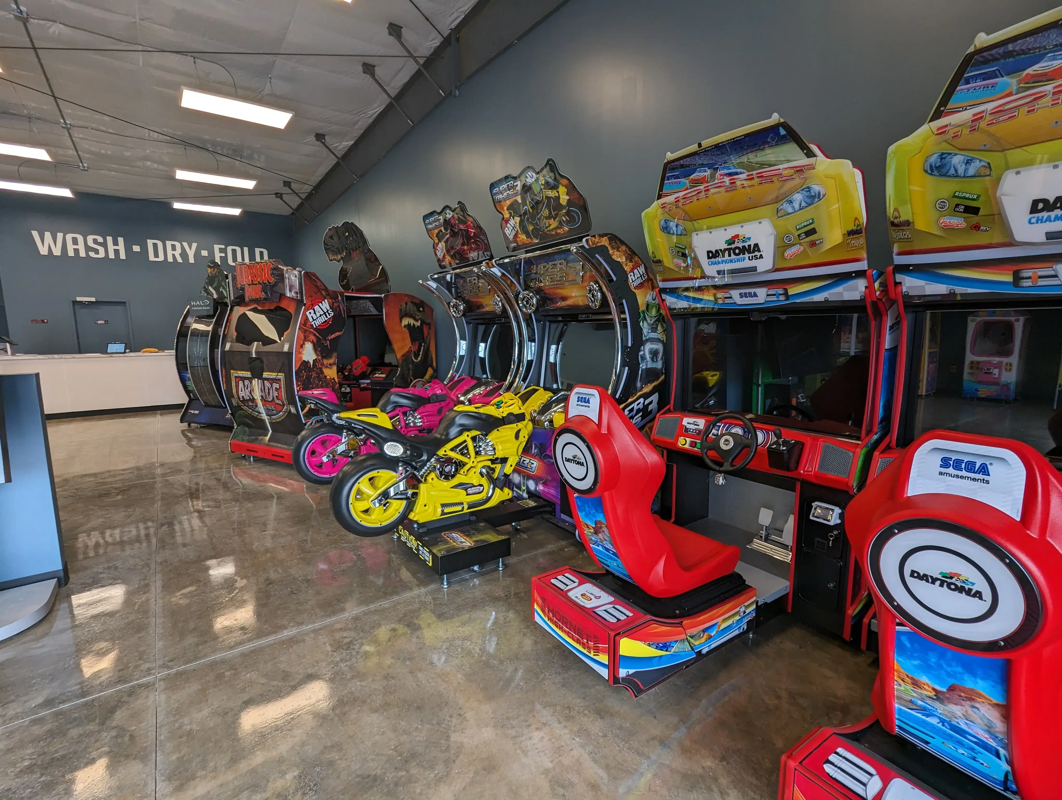 No 1 Laundromat - Image 6