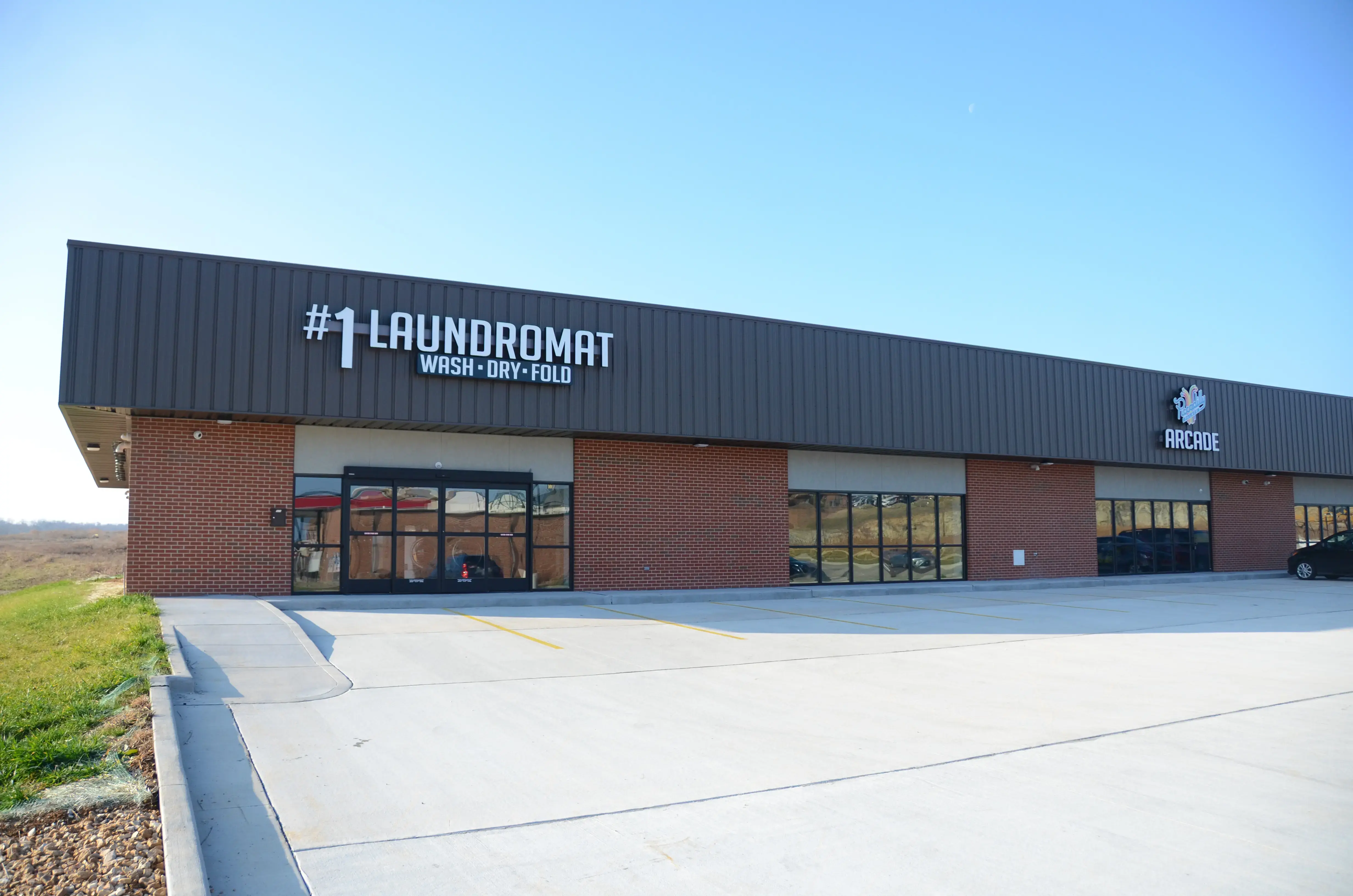 No 1 Laundromat thumbnail 4