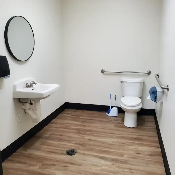 No Spot Laundry - Image 9