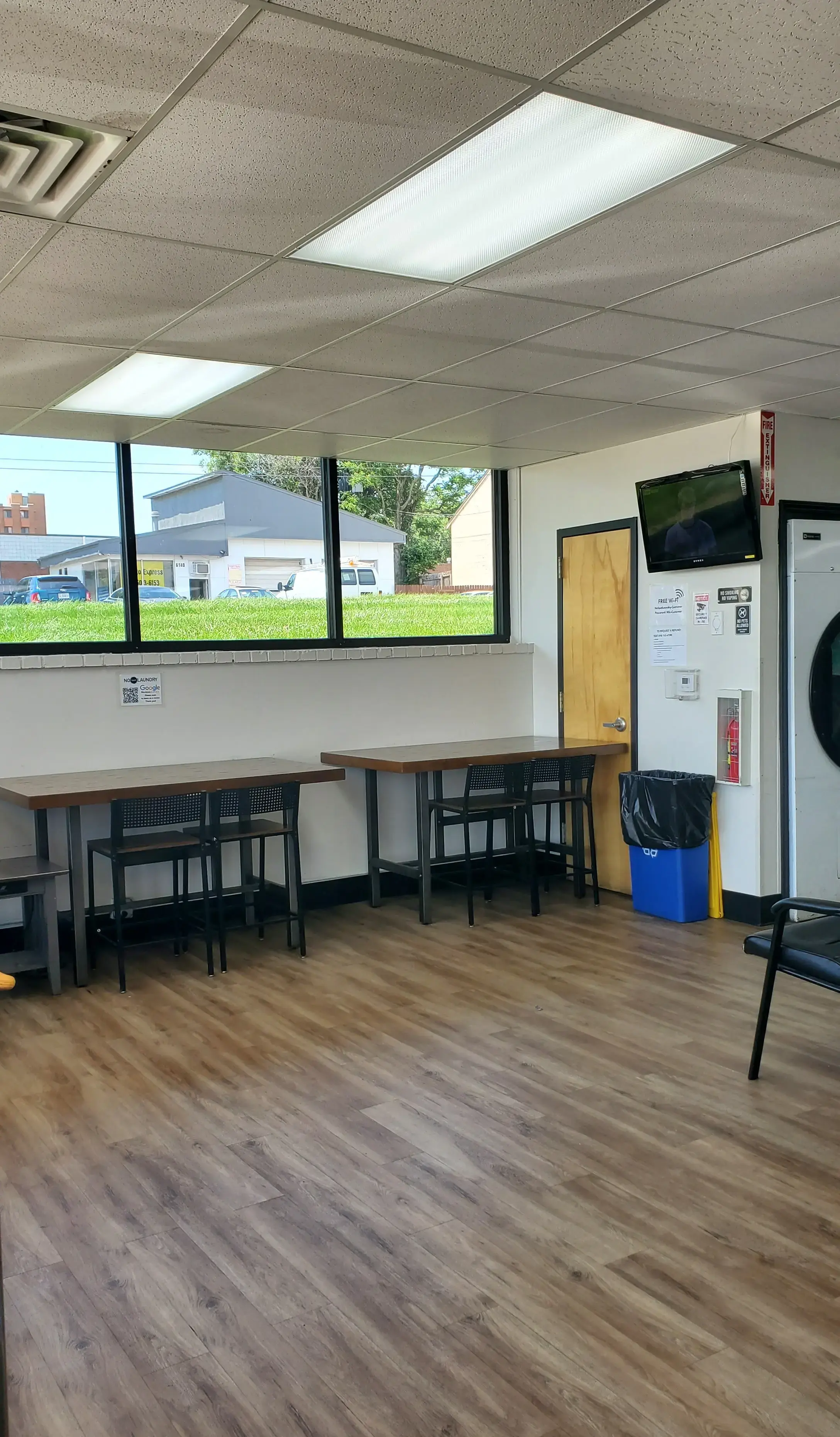 No Spot Laundry - Image 13