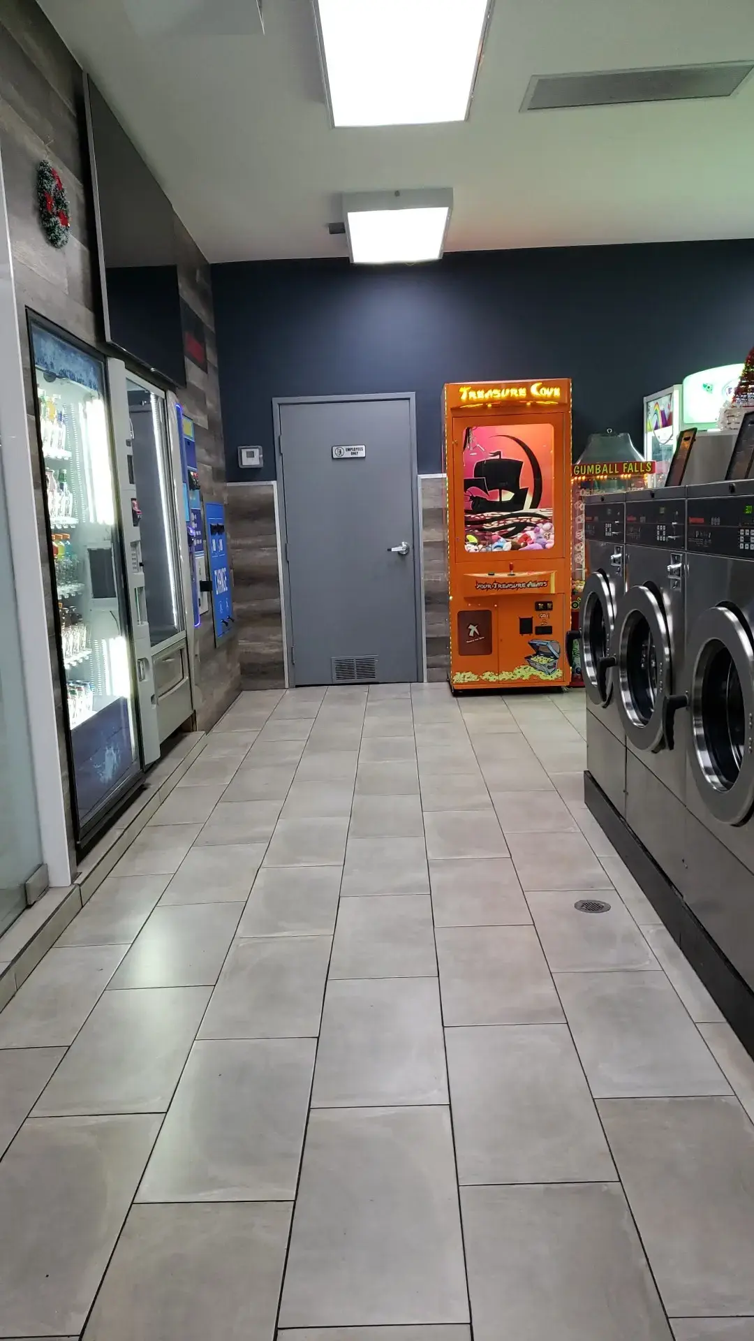 NoHo Coin Laundry thumbnail 15