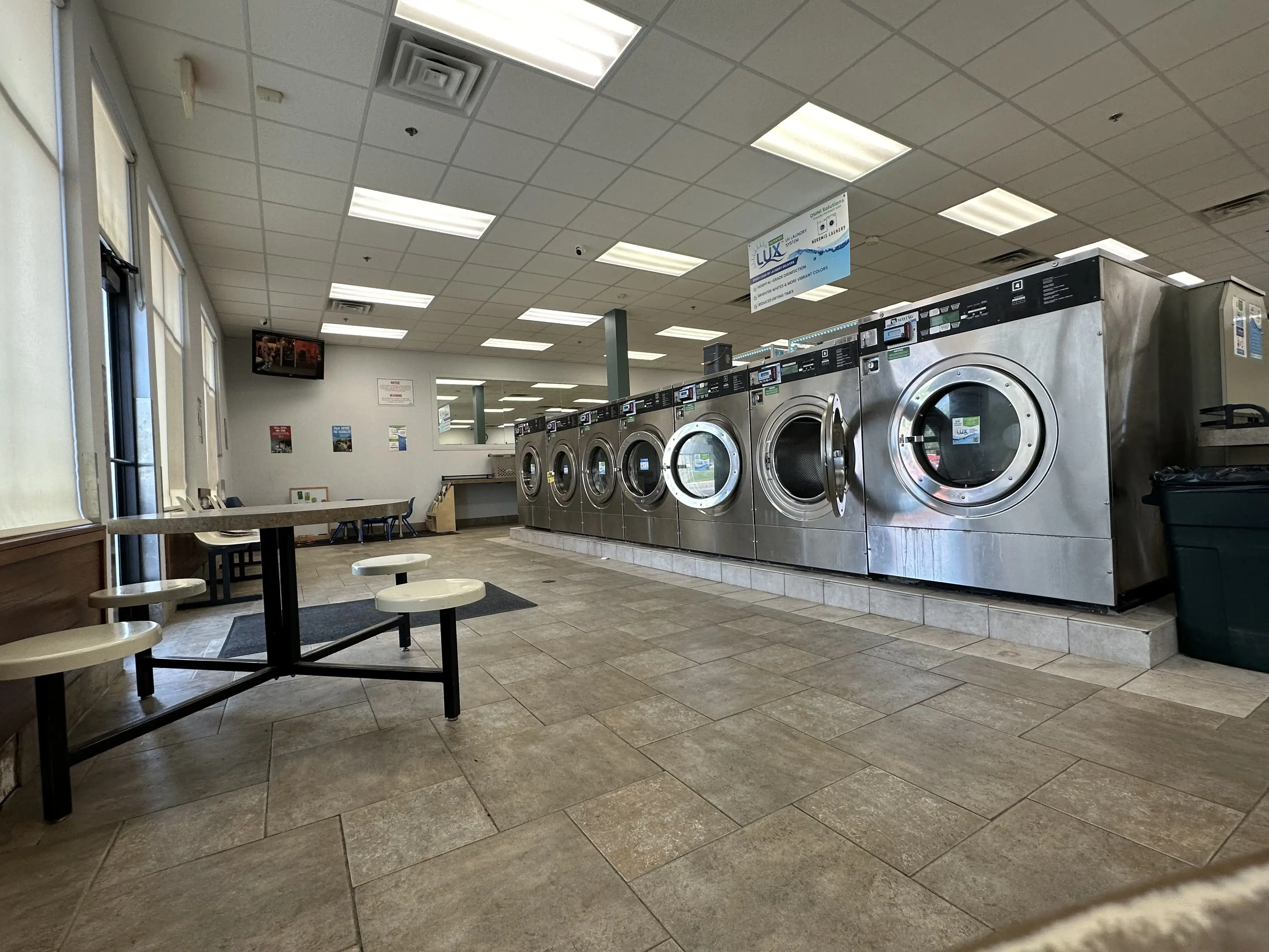 Nokomis Laundry thumbnail 18