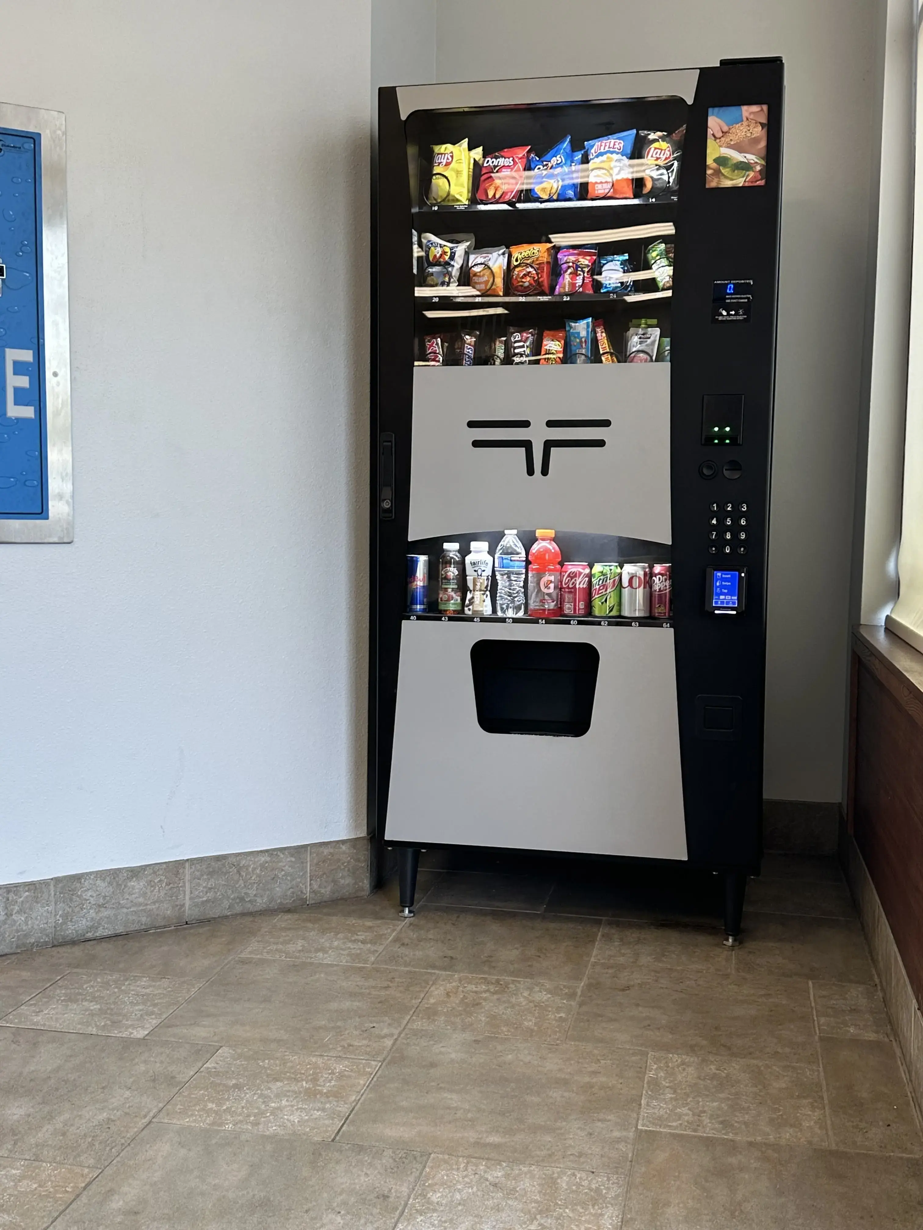 Nokomis Laundry - Image 10