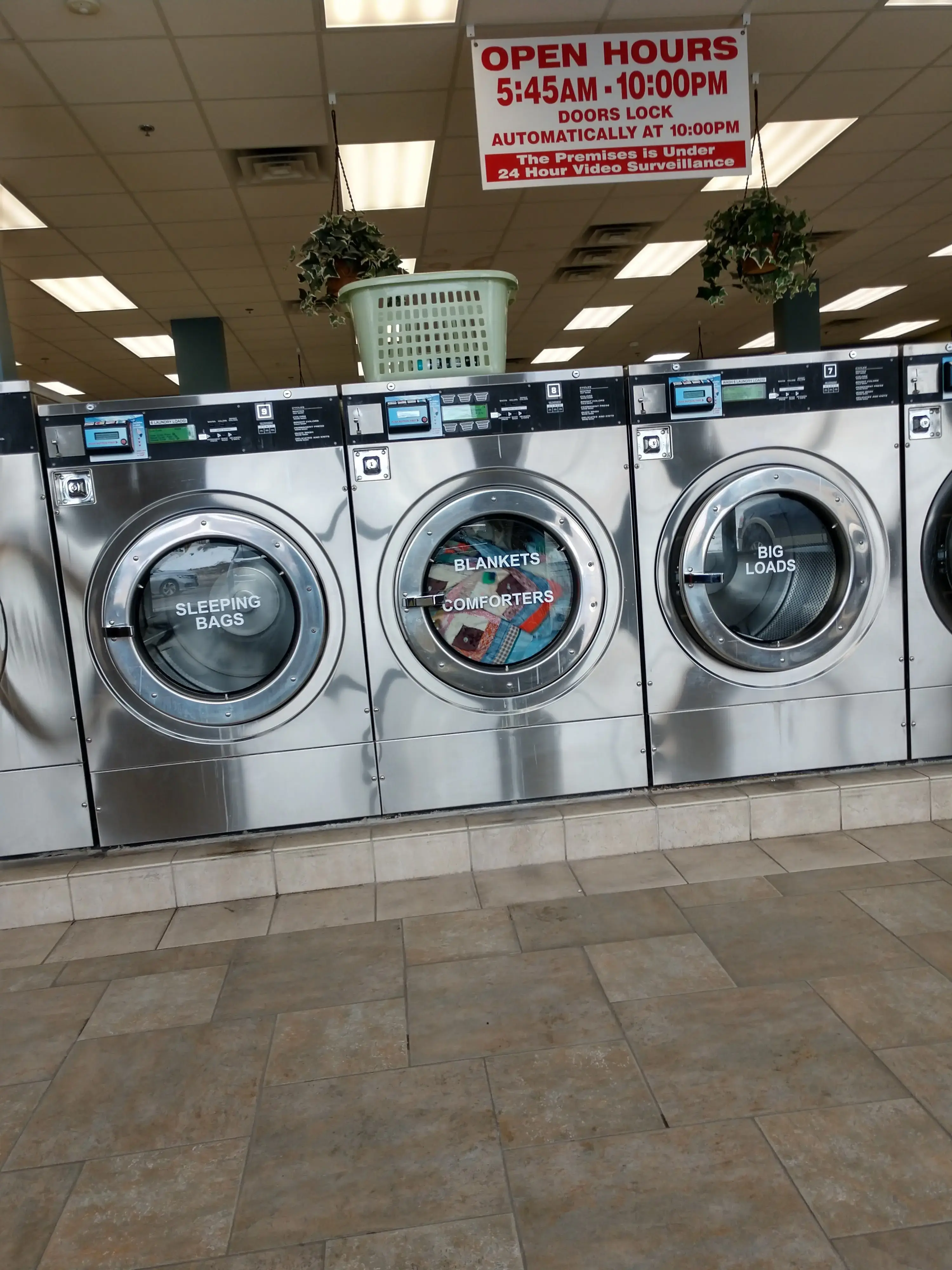 Nokomis Laundry - Image 11