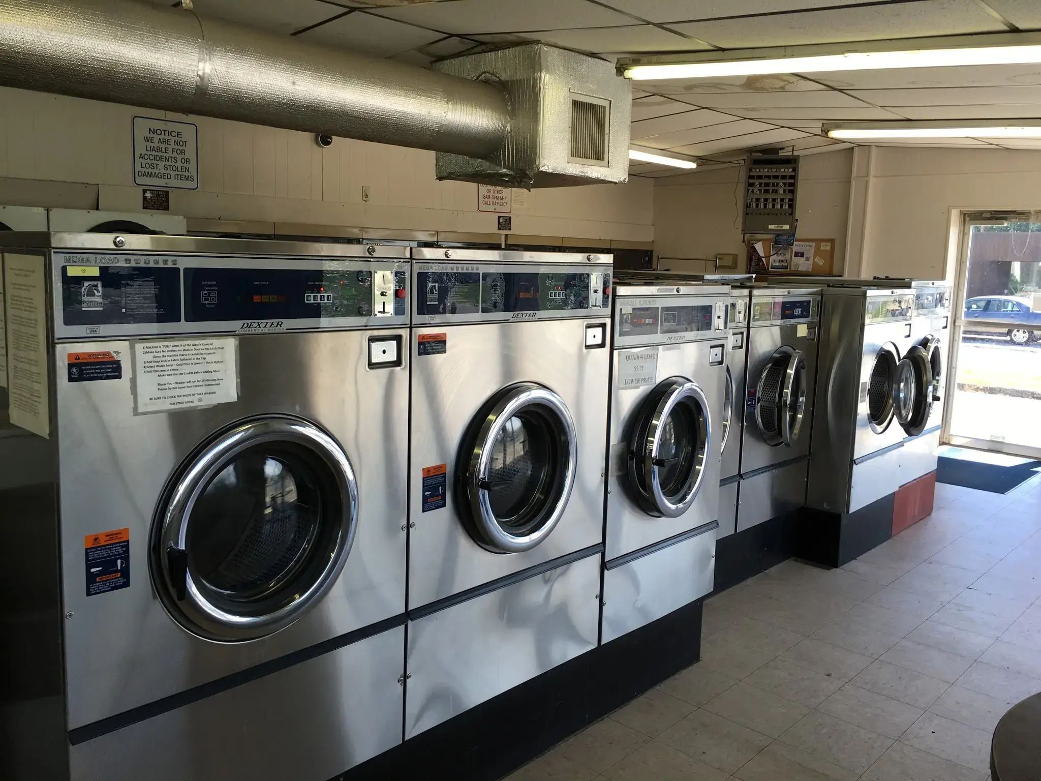 Norge Village Coin Laundry - Image 6