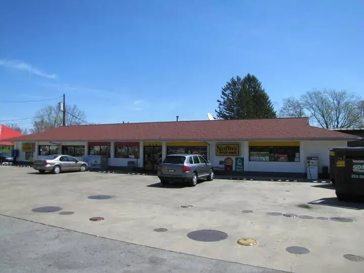 Norm's Minit Mart - Image 10