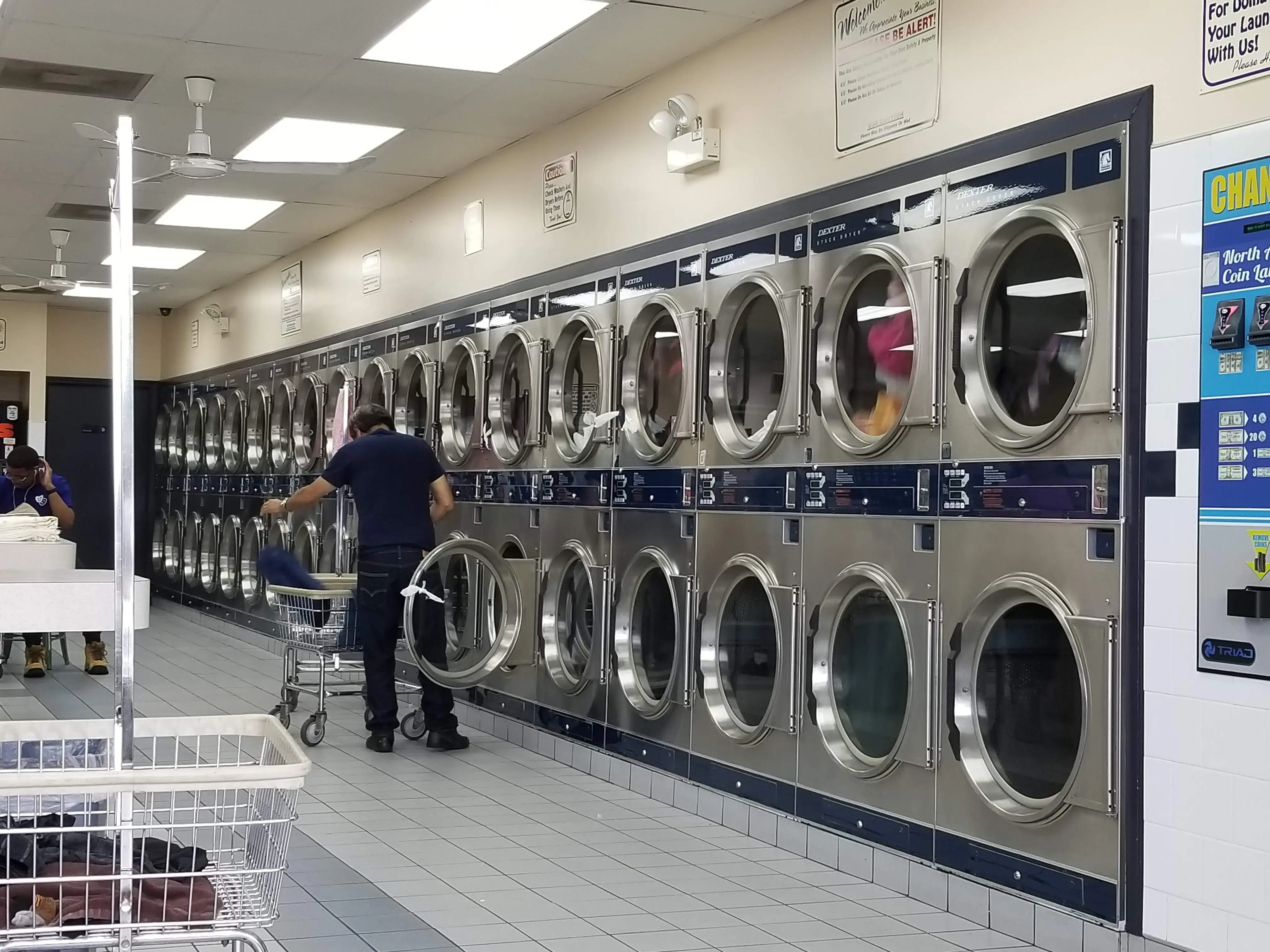 North Avenue Coin Laundry location