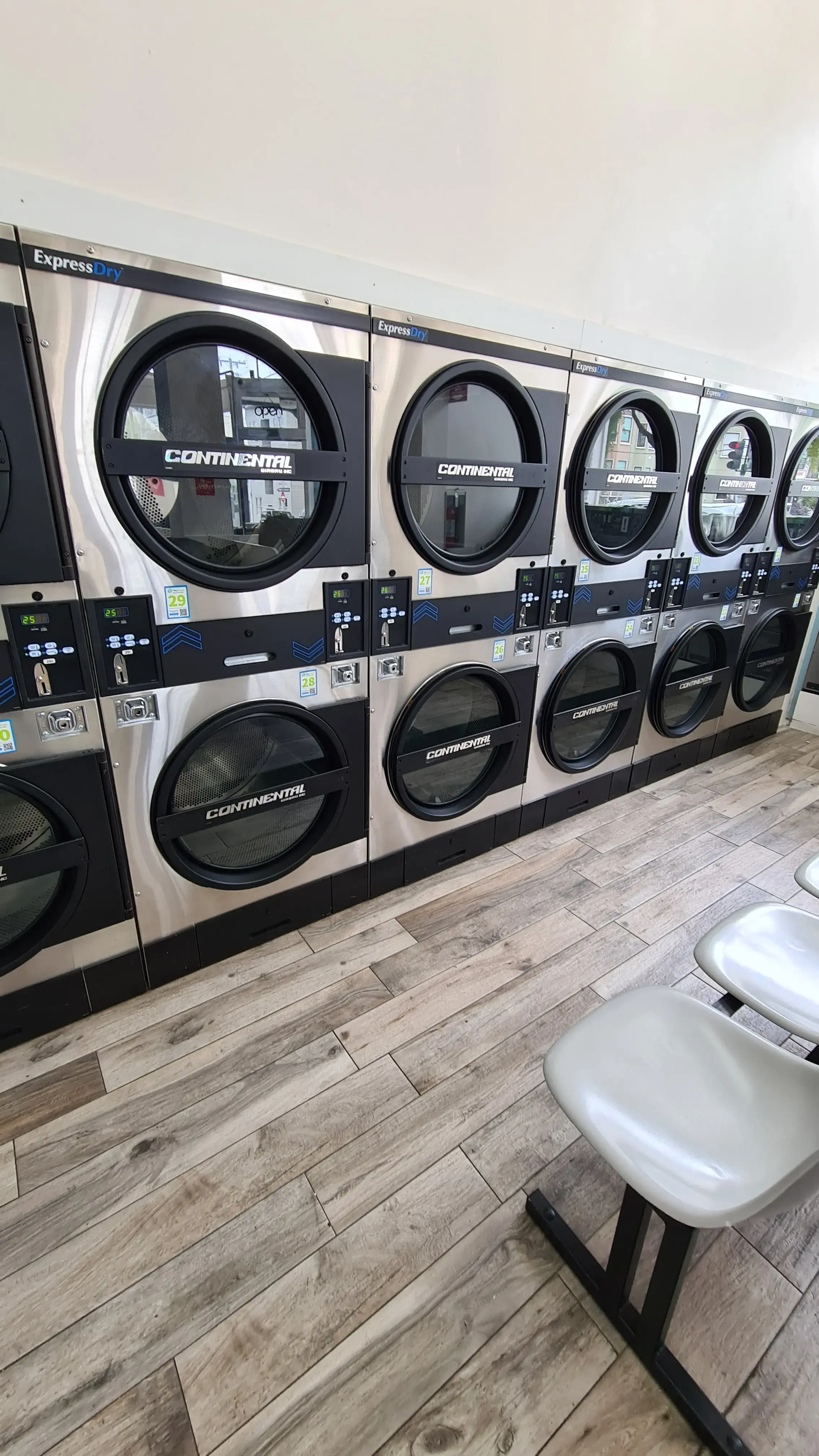 North Beach Laundry - Image 18