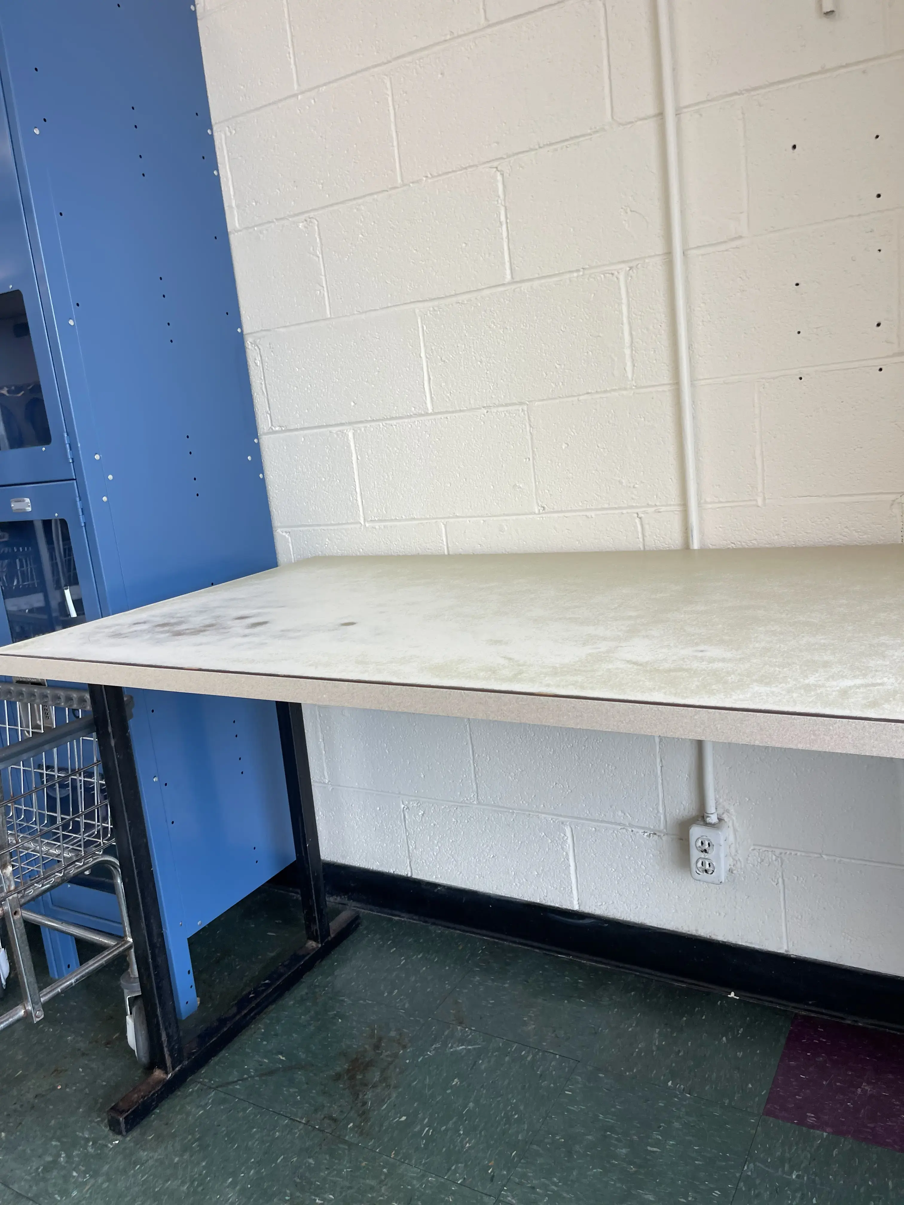 North Cape May Laundromat thumbnail 14