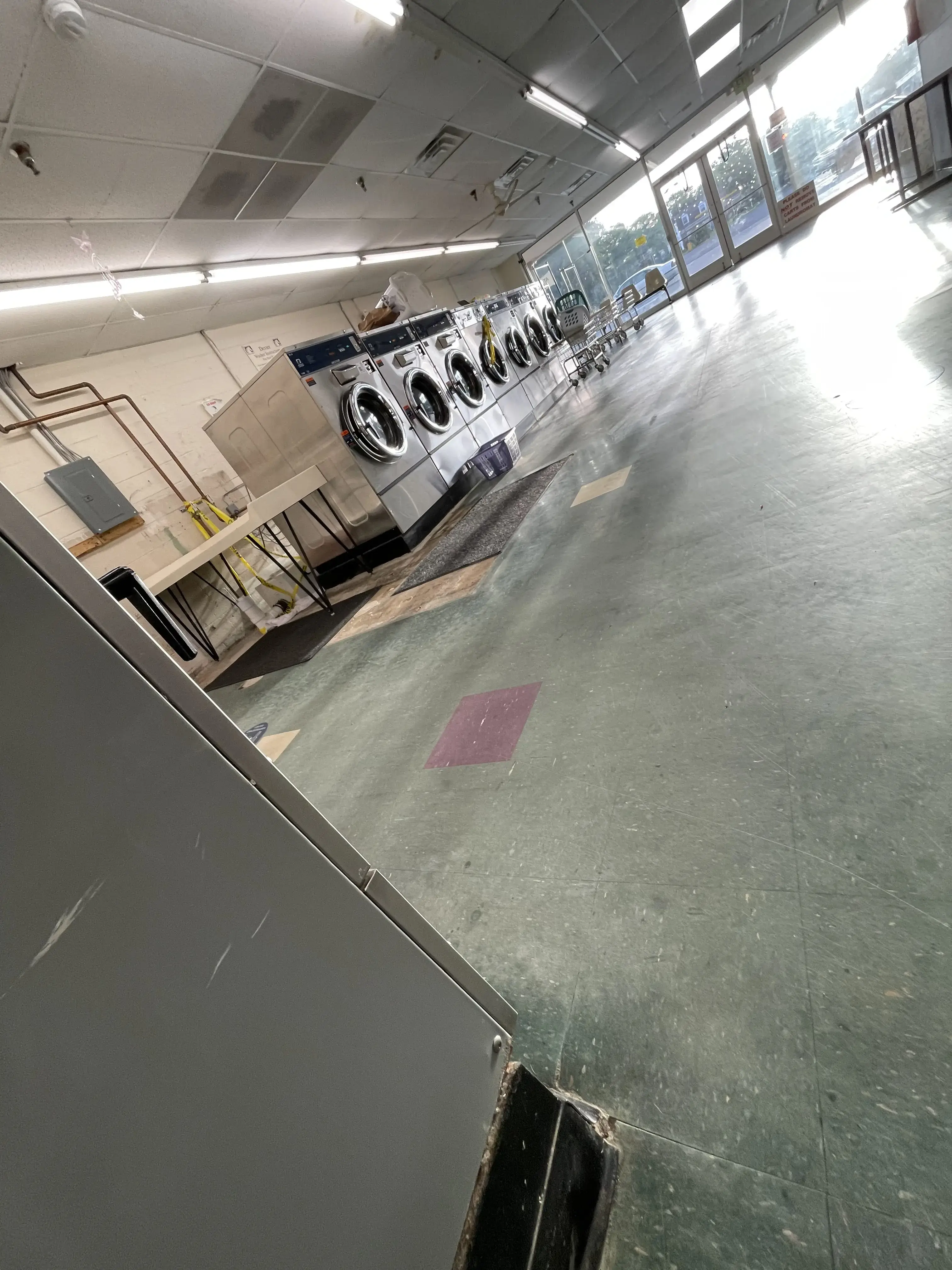 North Cape May Laundromat thumbnail 12