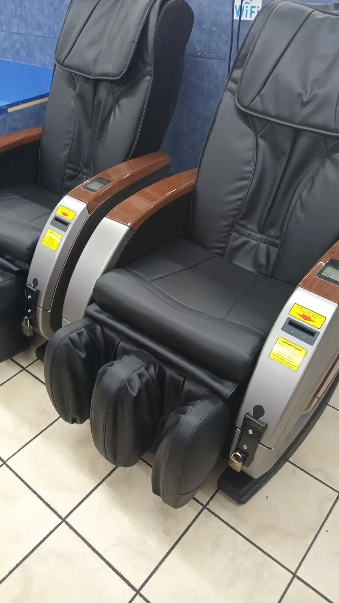 North Eldridge Washateria thumbnail 17